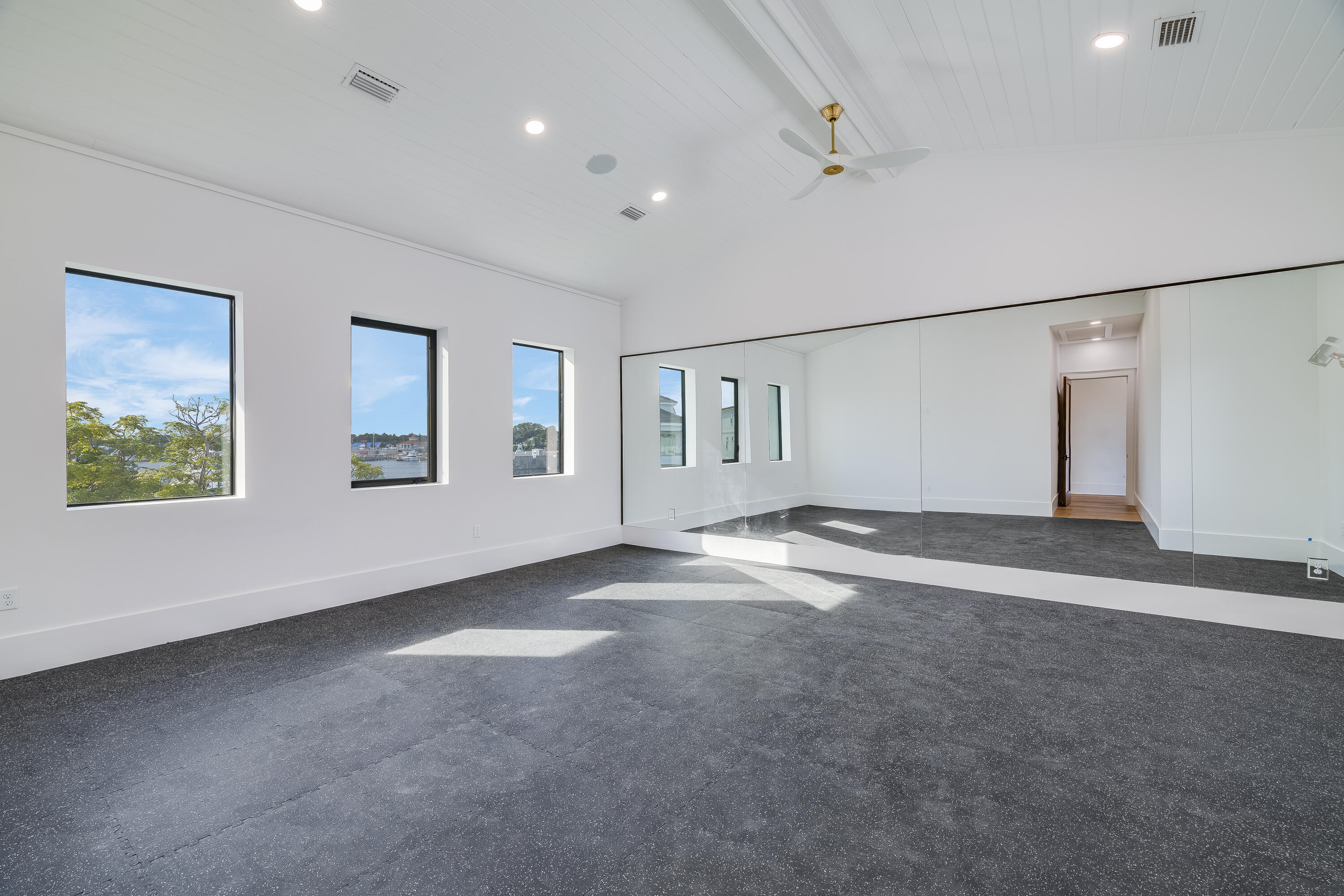 main property photo 69