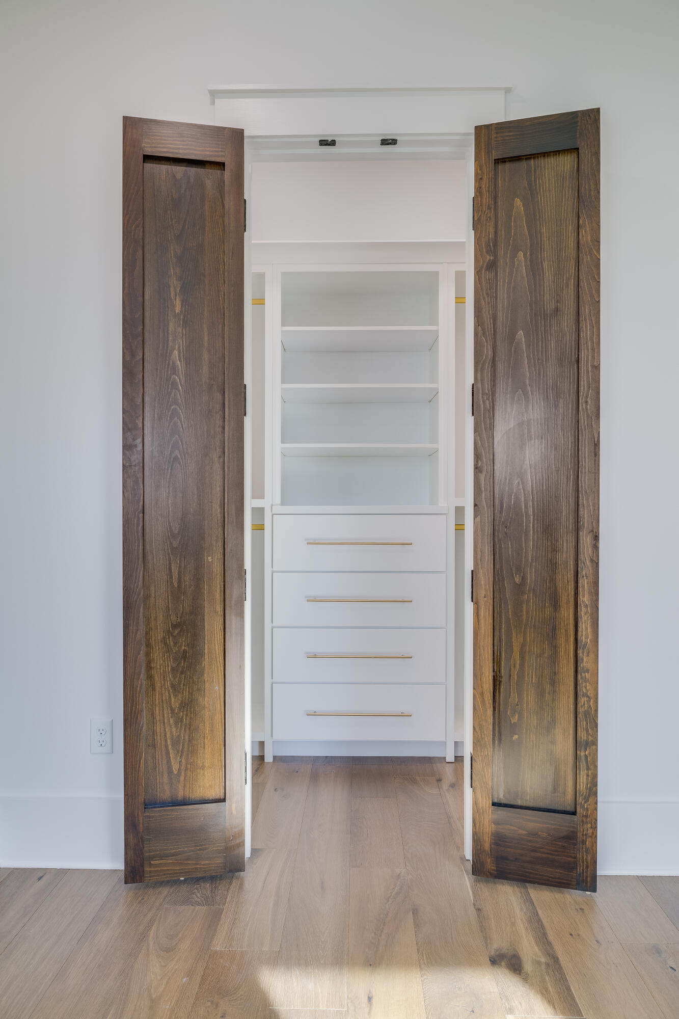 main property photo 76
