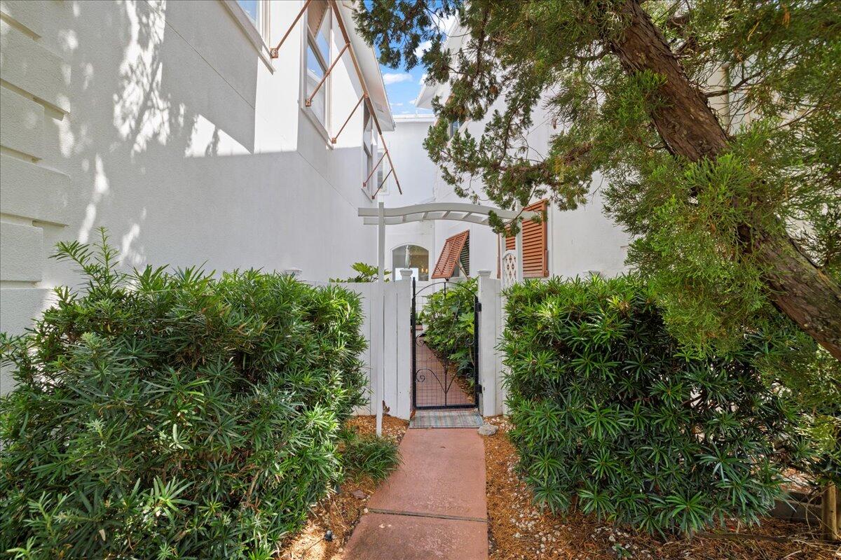 main property photo 59