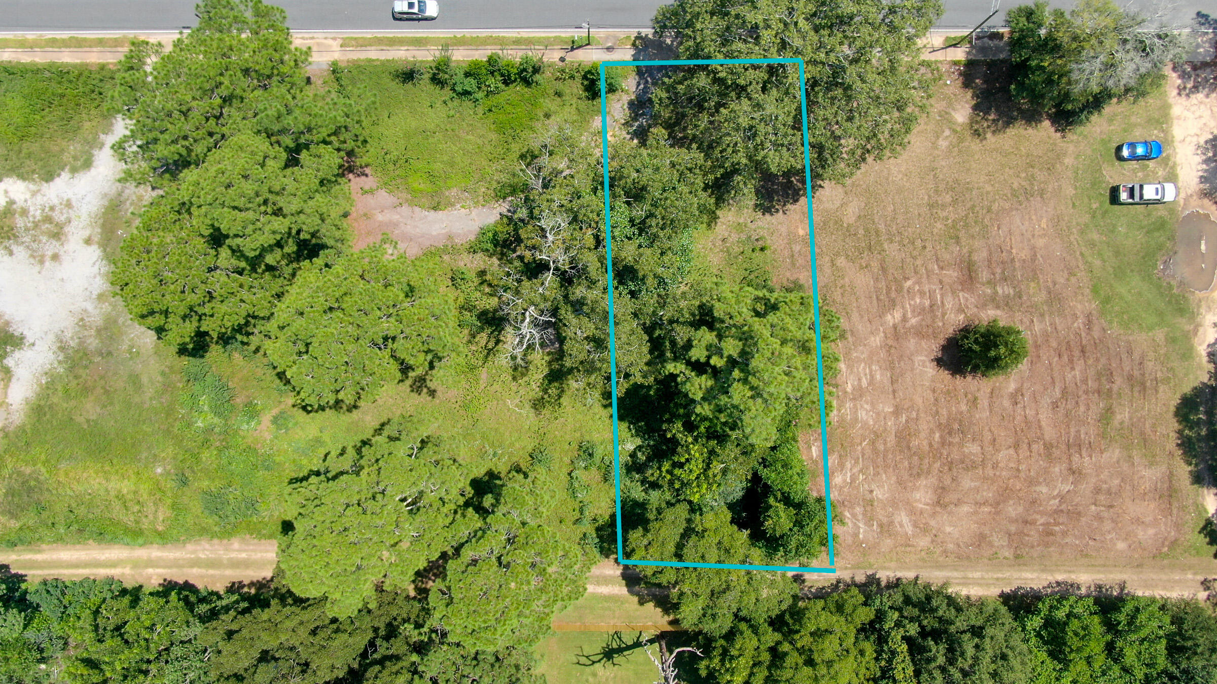 main property photo 11