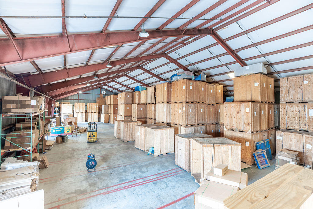 main property photo 21