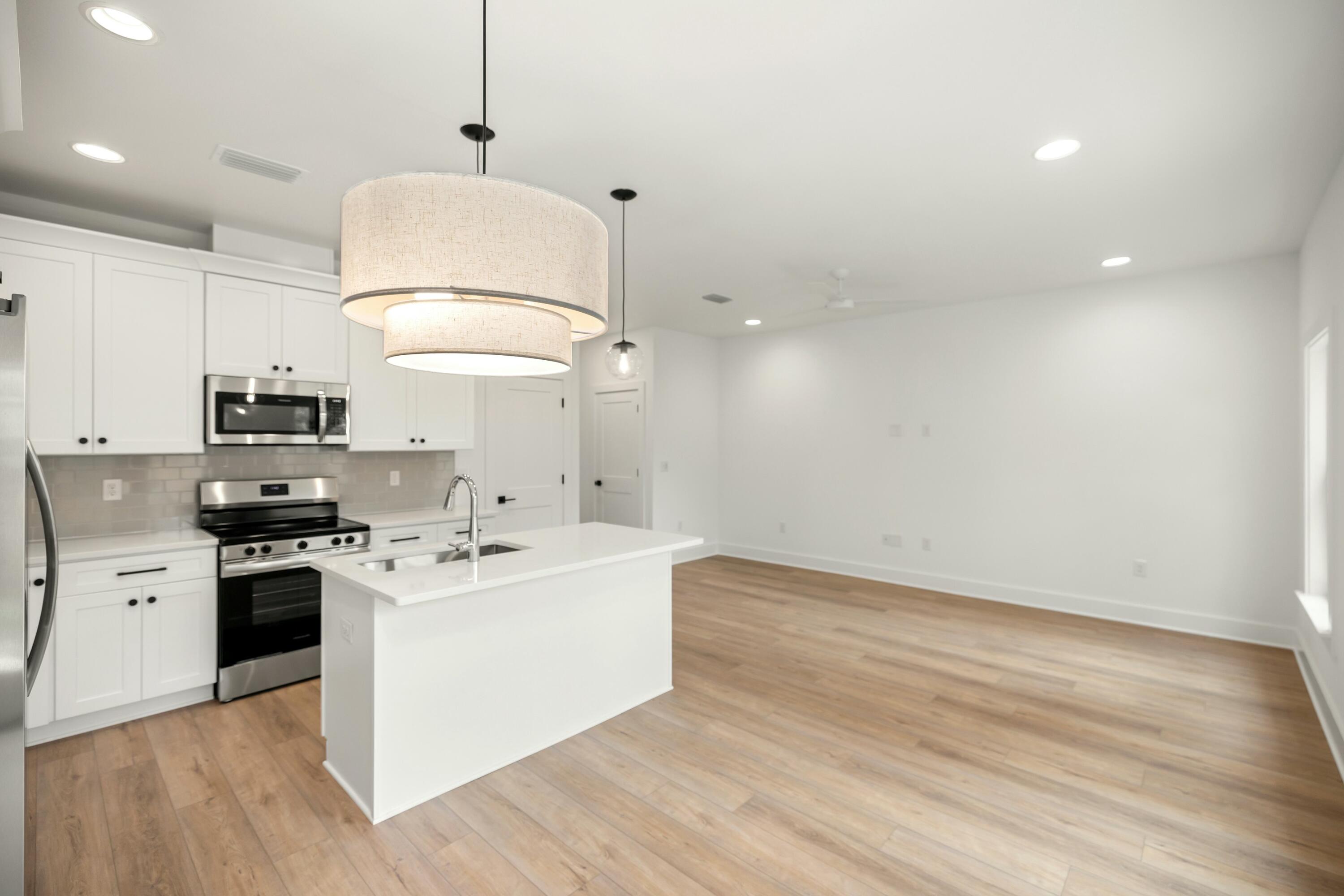 property viewer photo 11