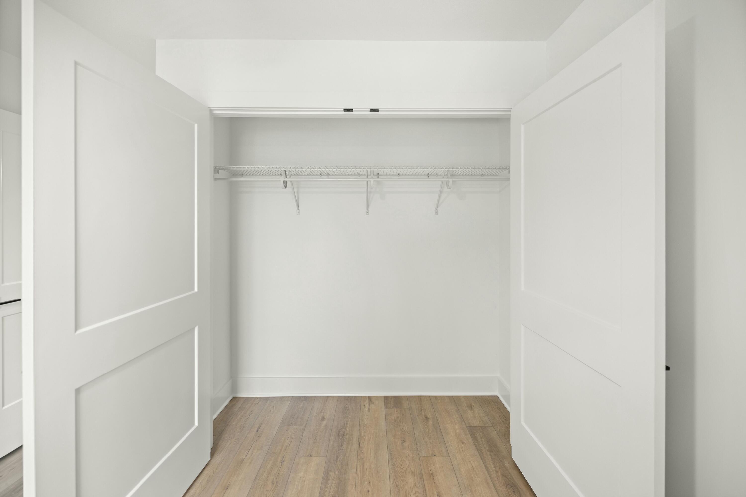property viewer photo 23