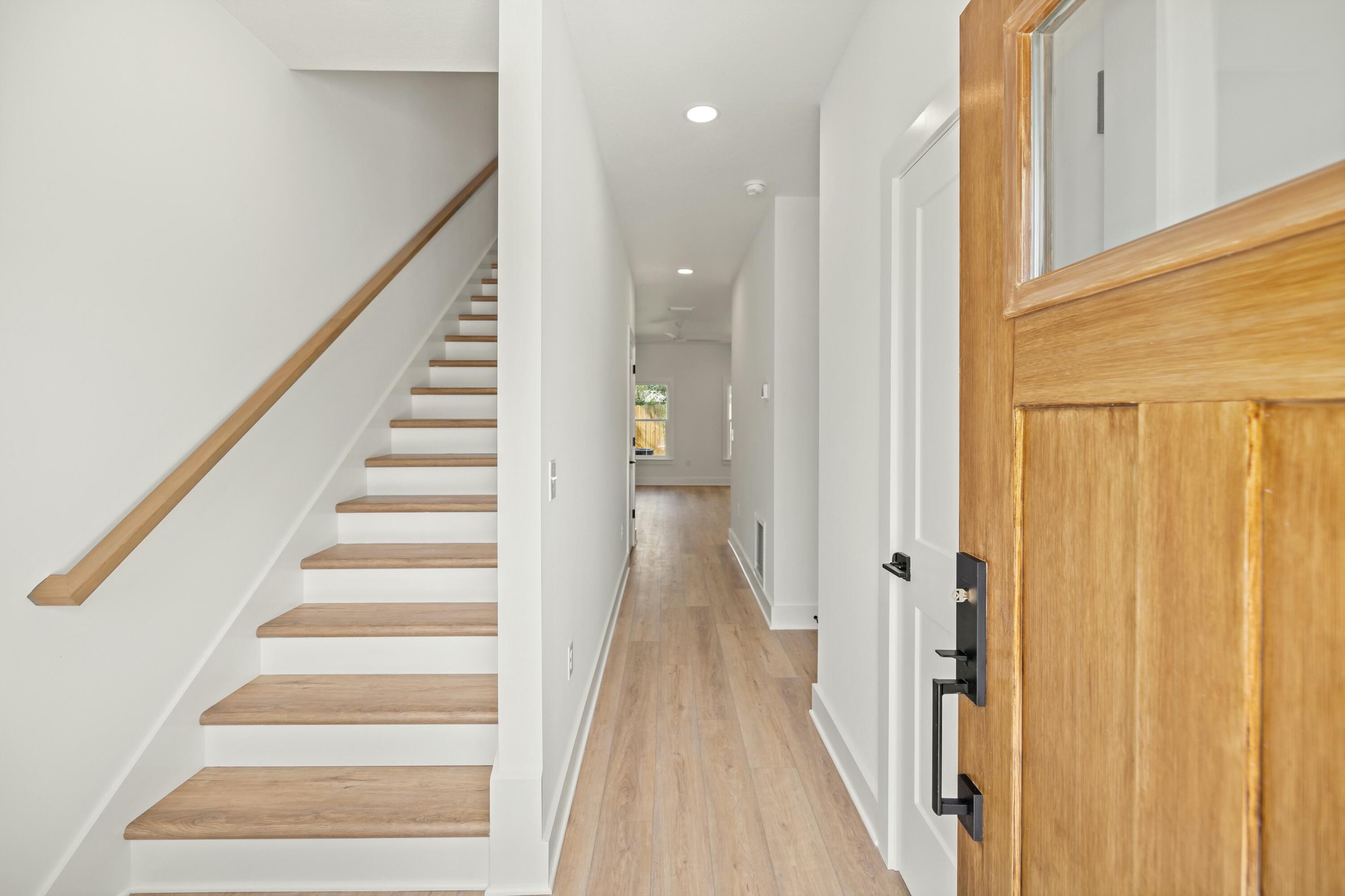 property viewer photo 4