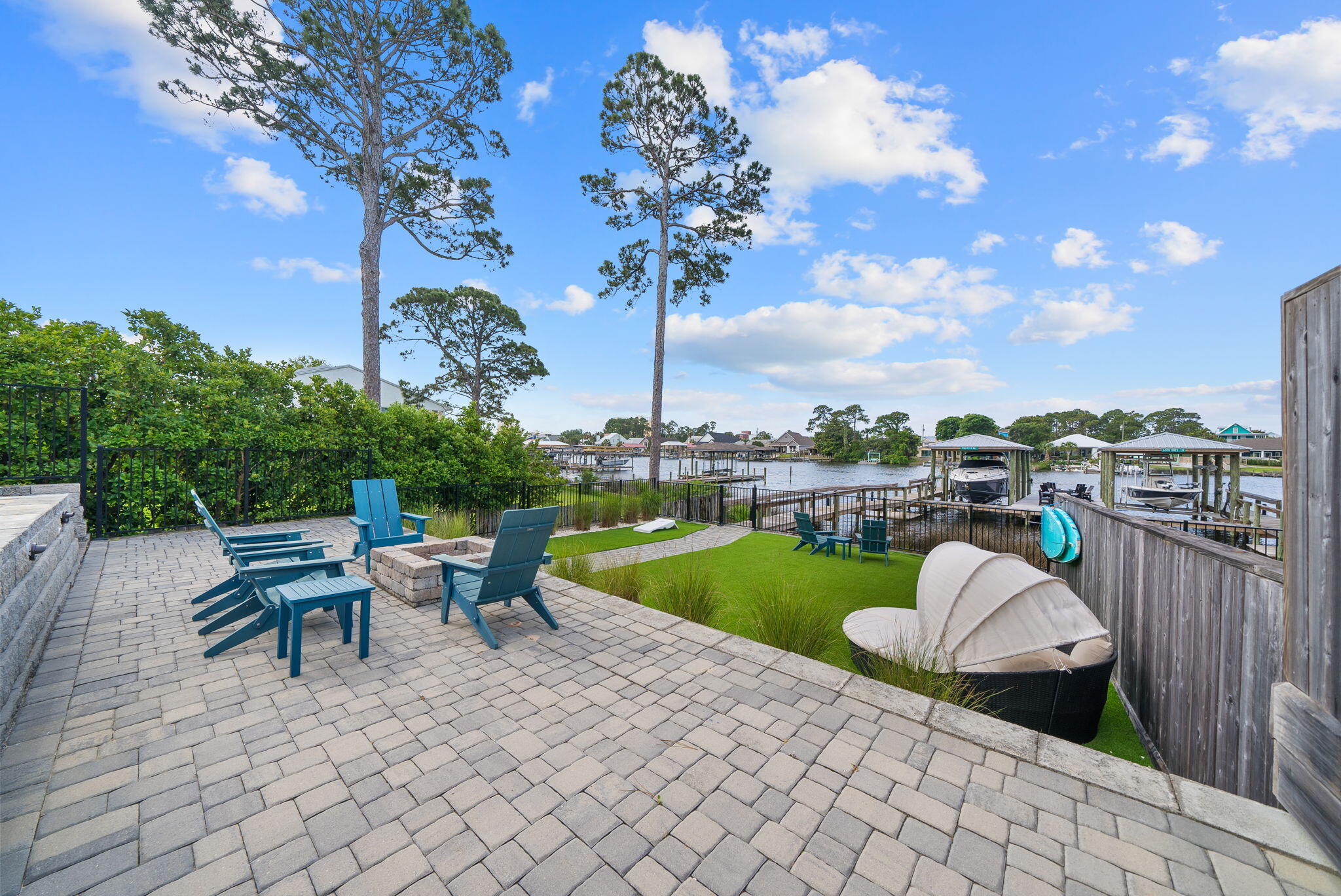 main property photo 60