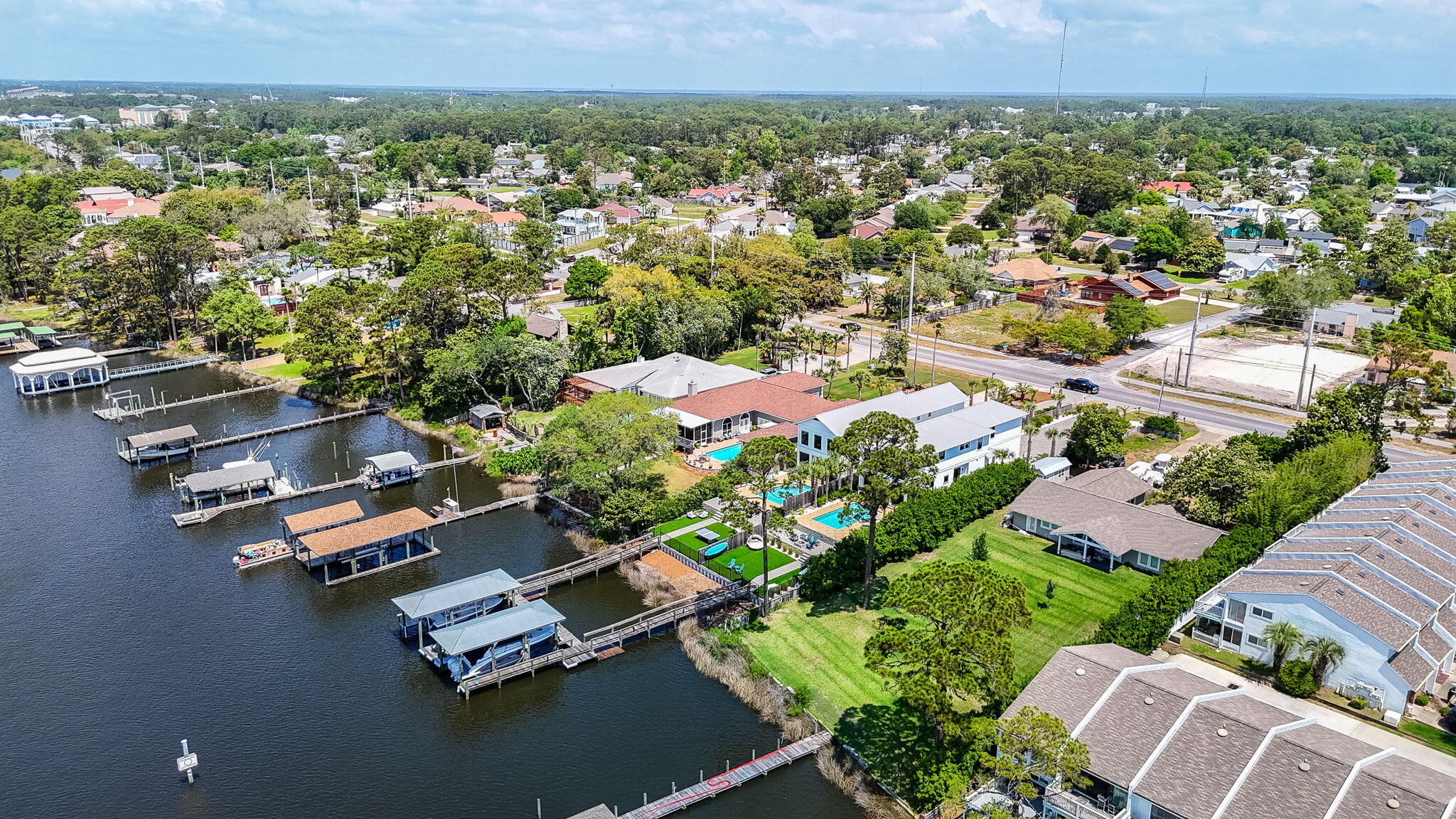 main property photo 72