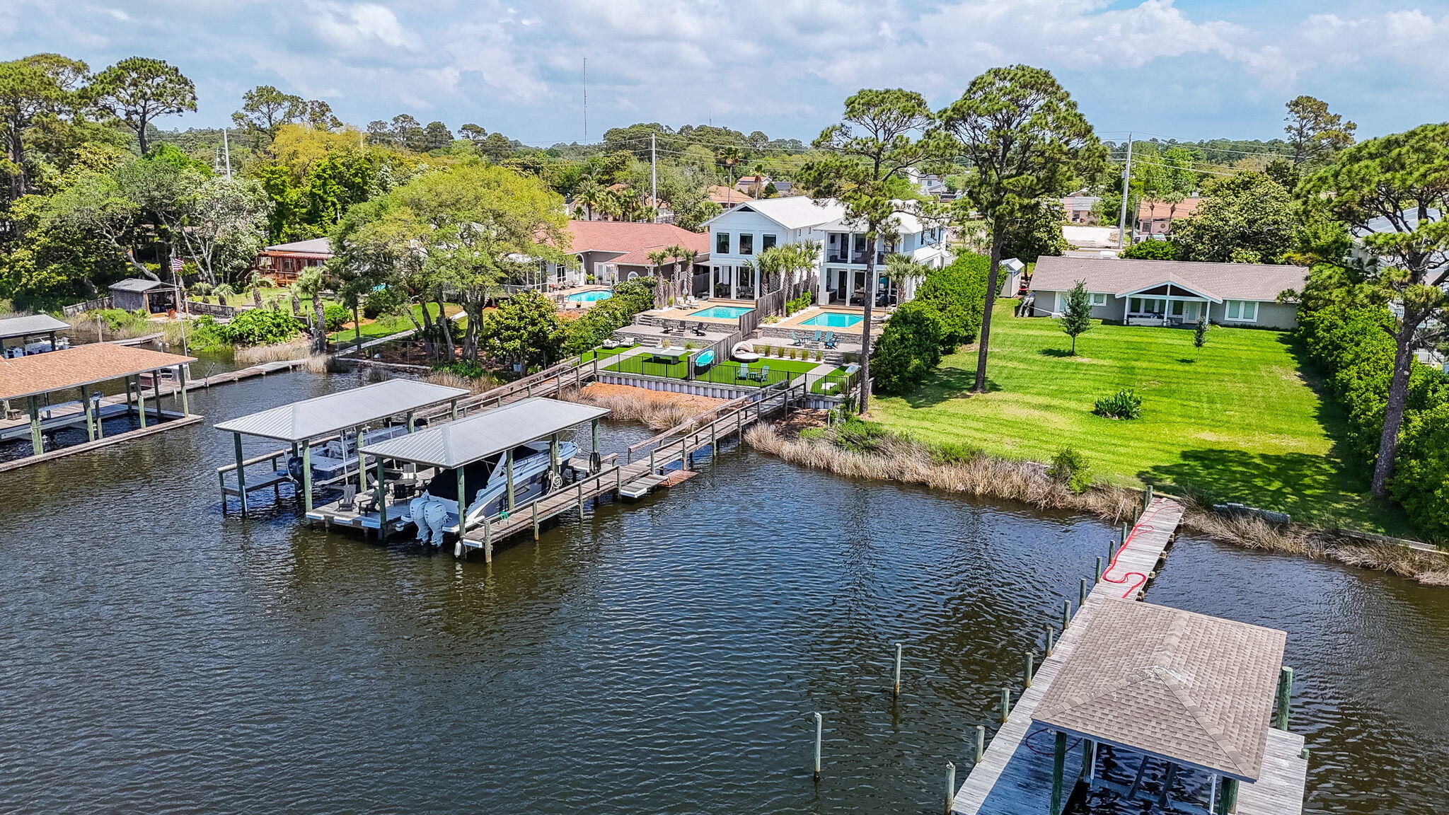 main property photo 73