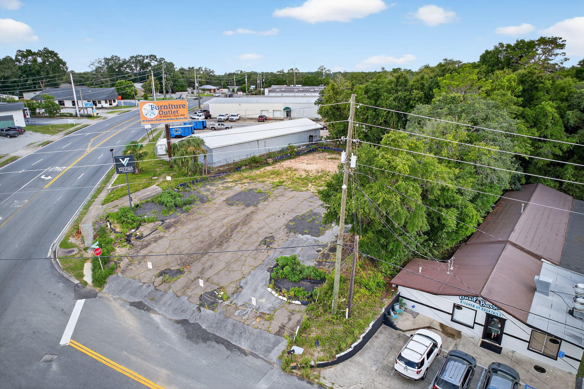 main property photo 15
