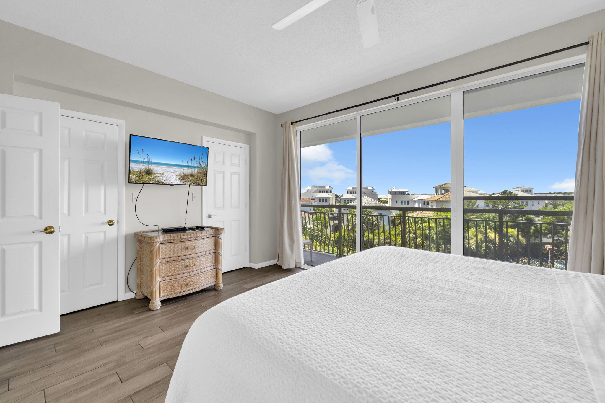 property viewer photo 13