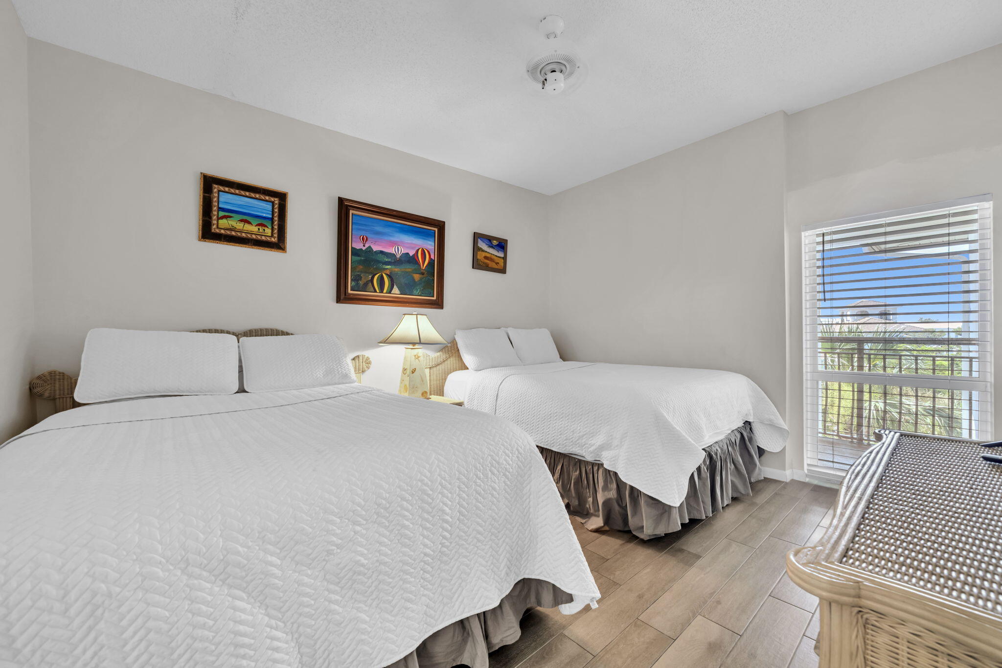 property viewer photo 16