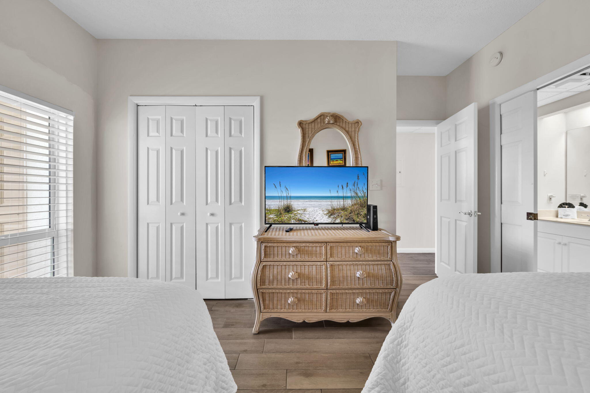 property viewer photo 17