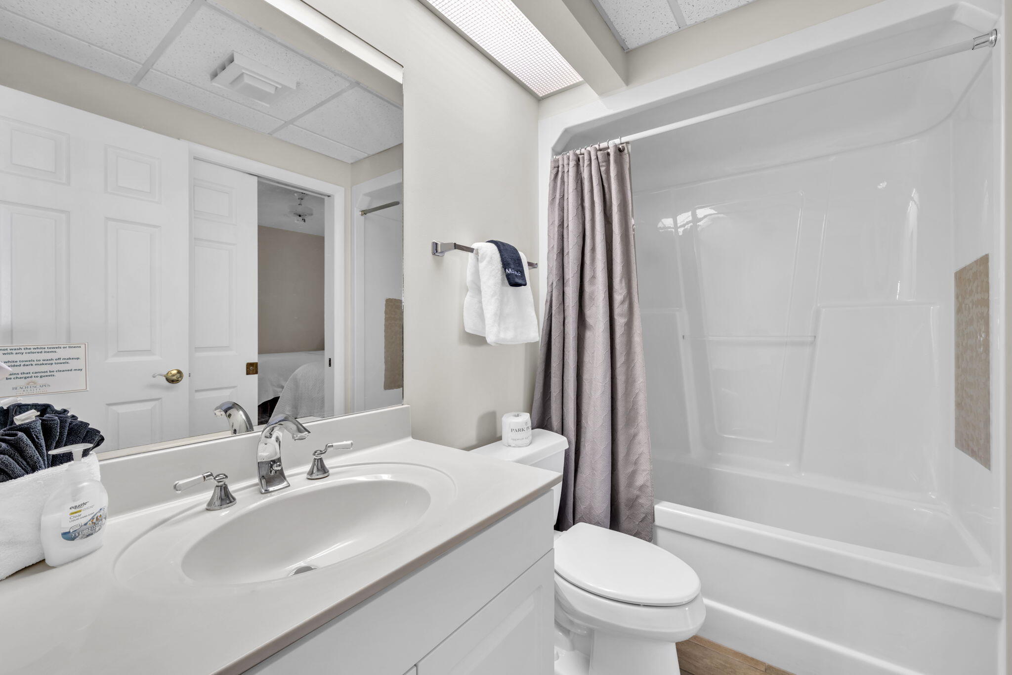property viewer photo 18