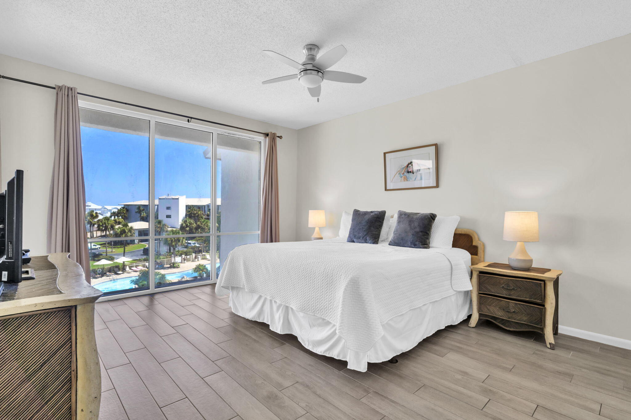 property viewer photo 19