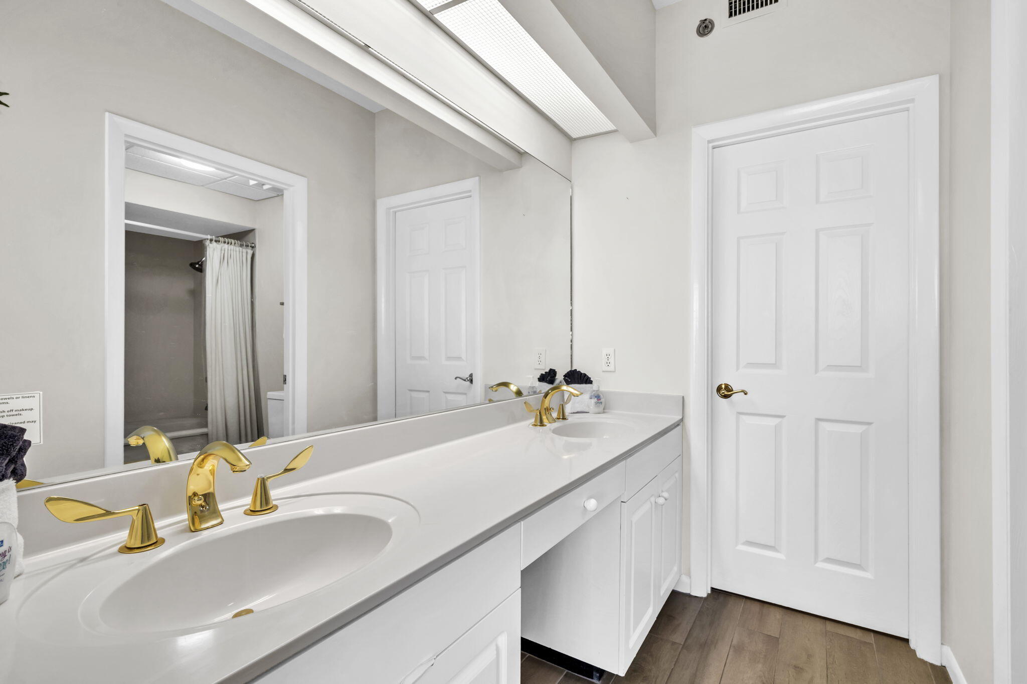property viewer photo 21