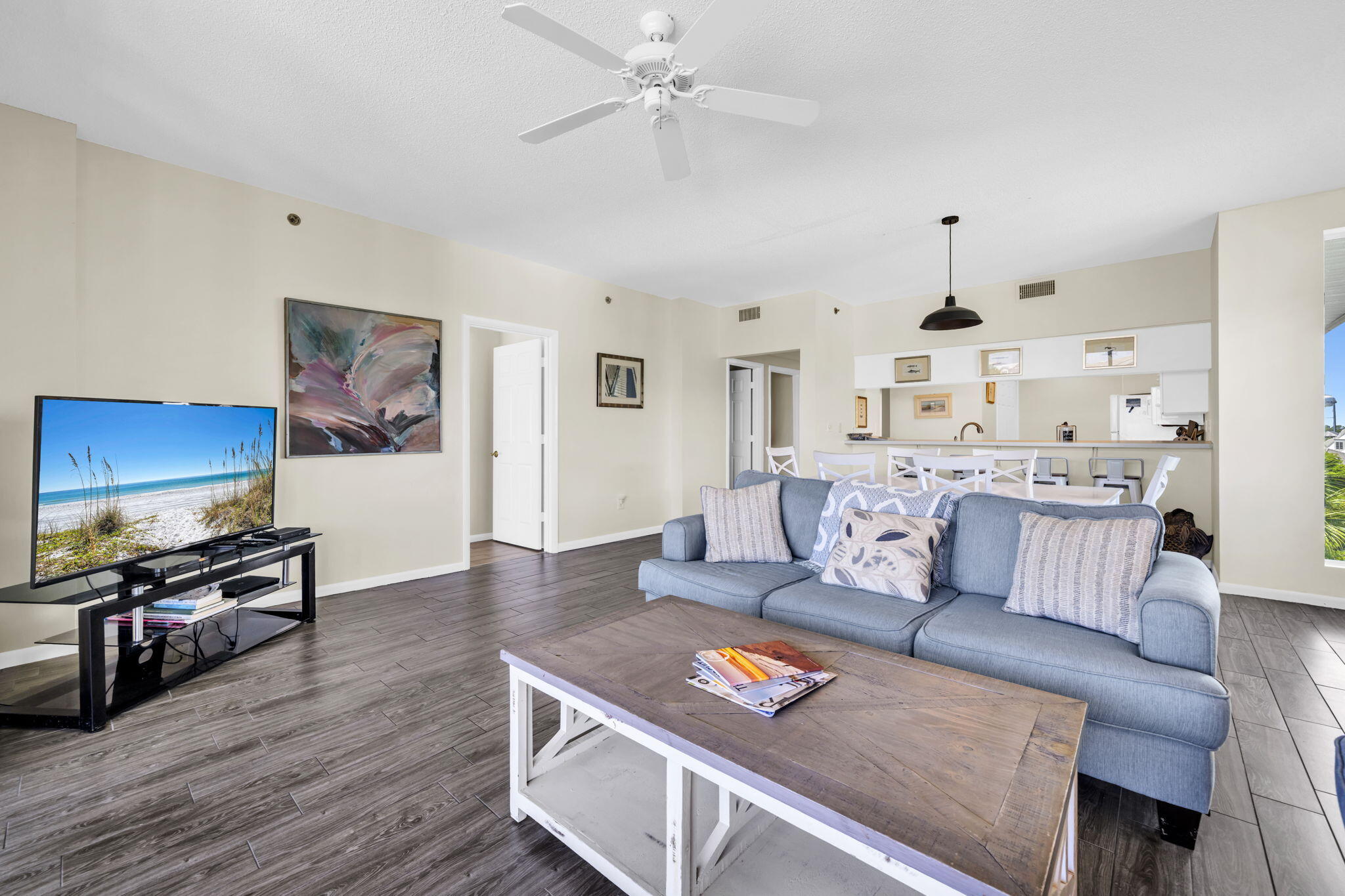 property viewer photo 4