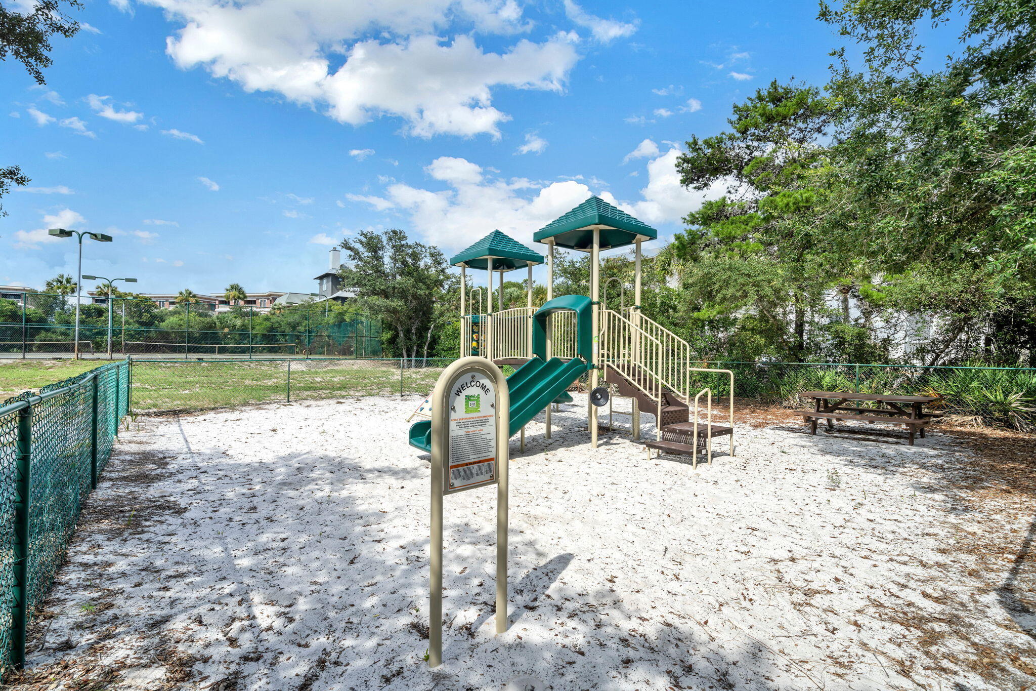property viewer photo 50