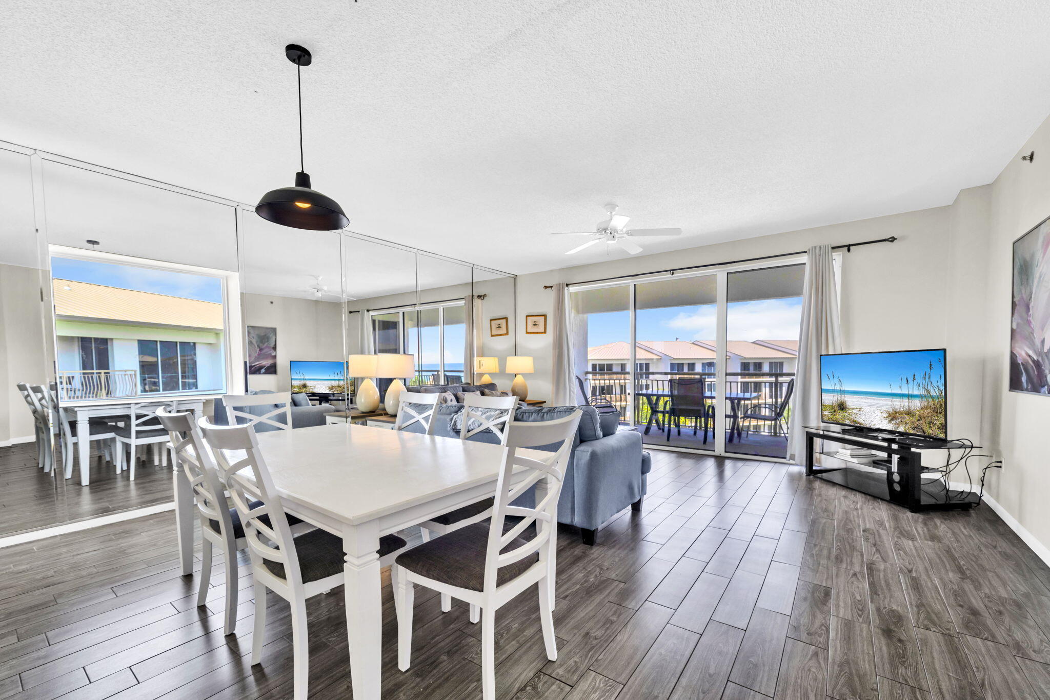 property viewer photo 6