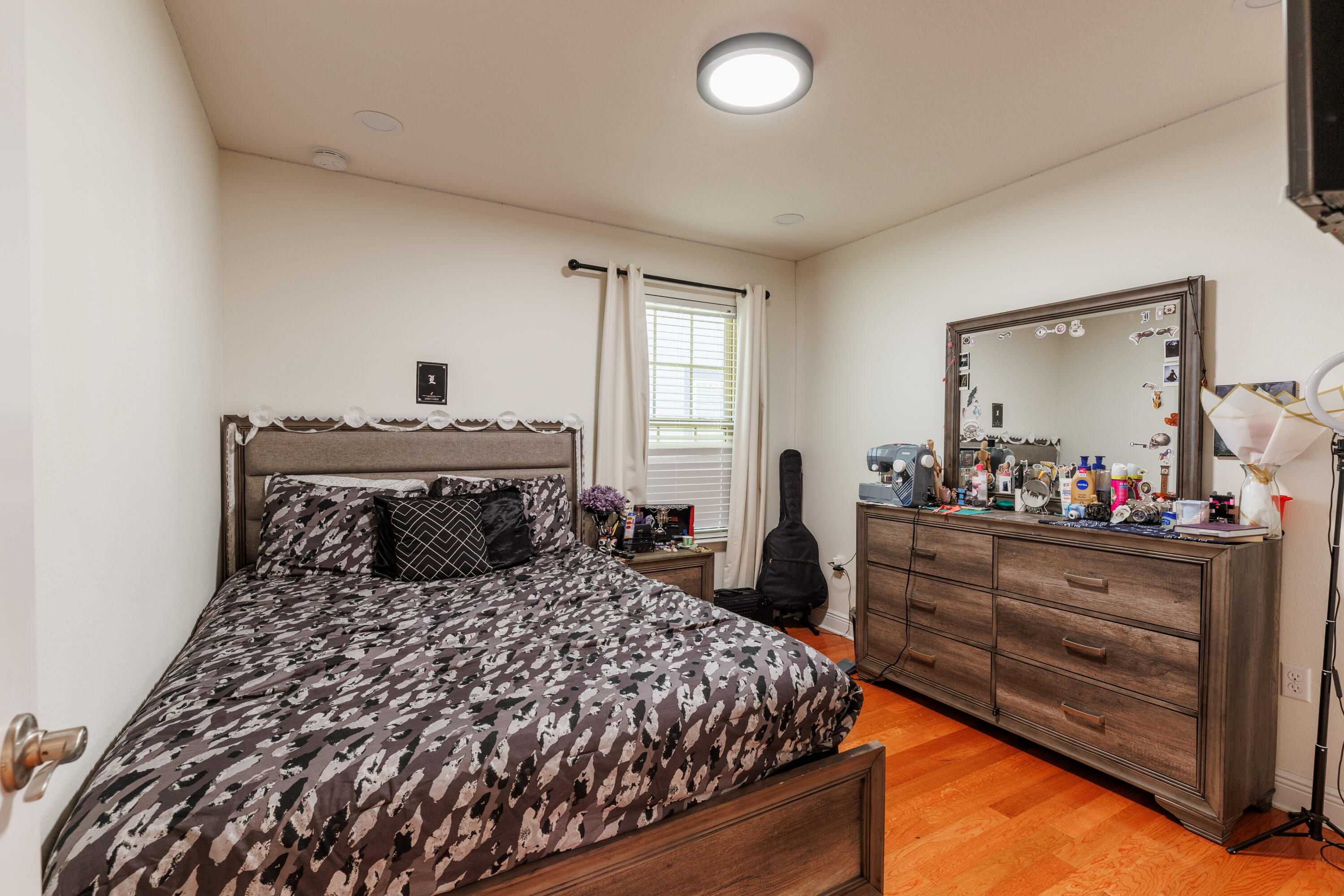 main property photo 20