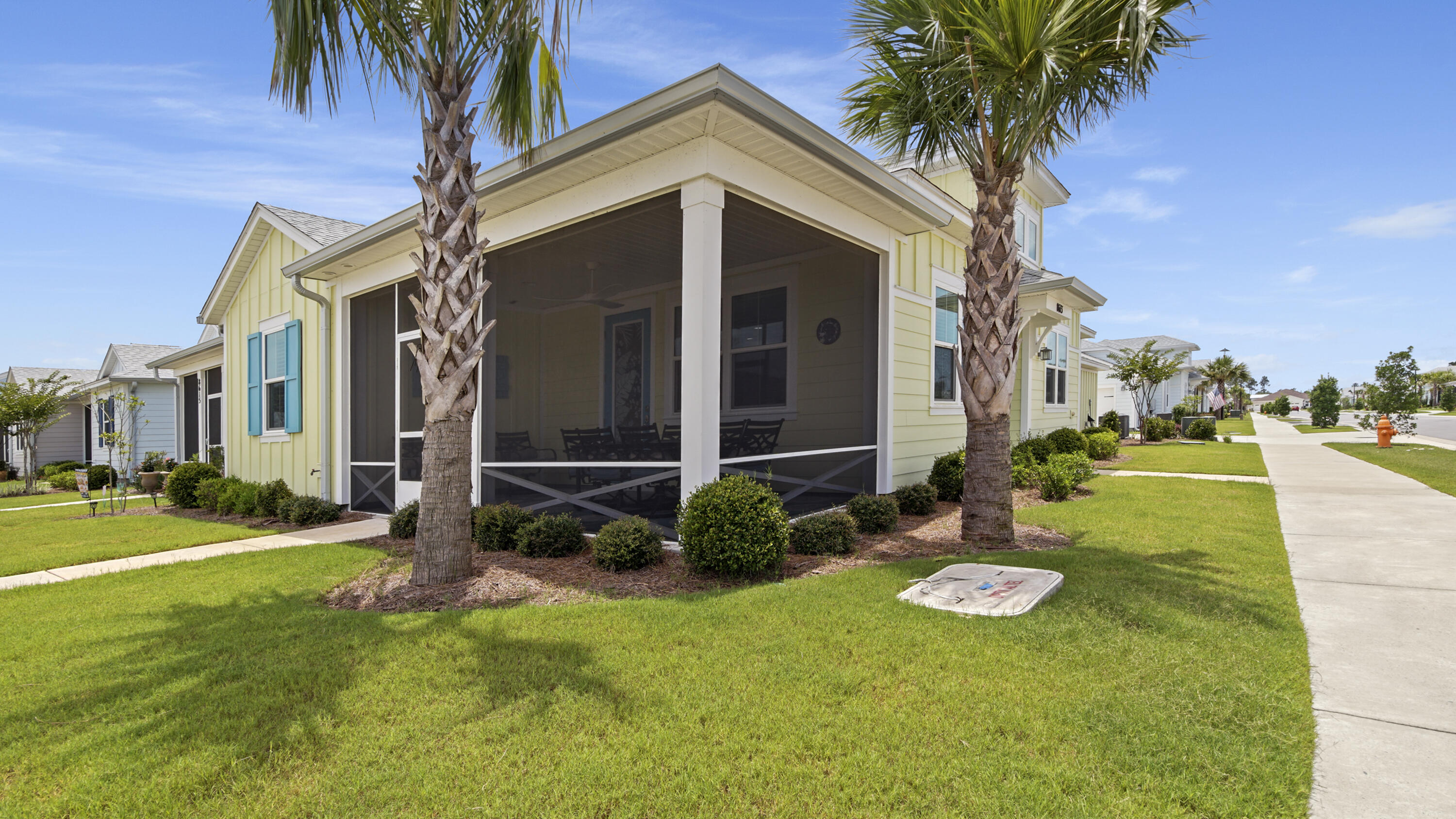 main property photo 32