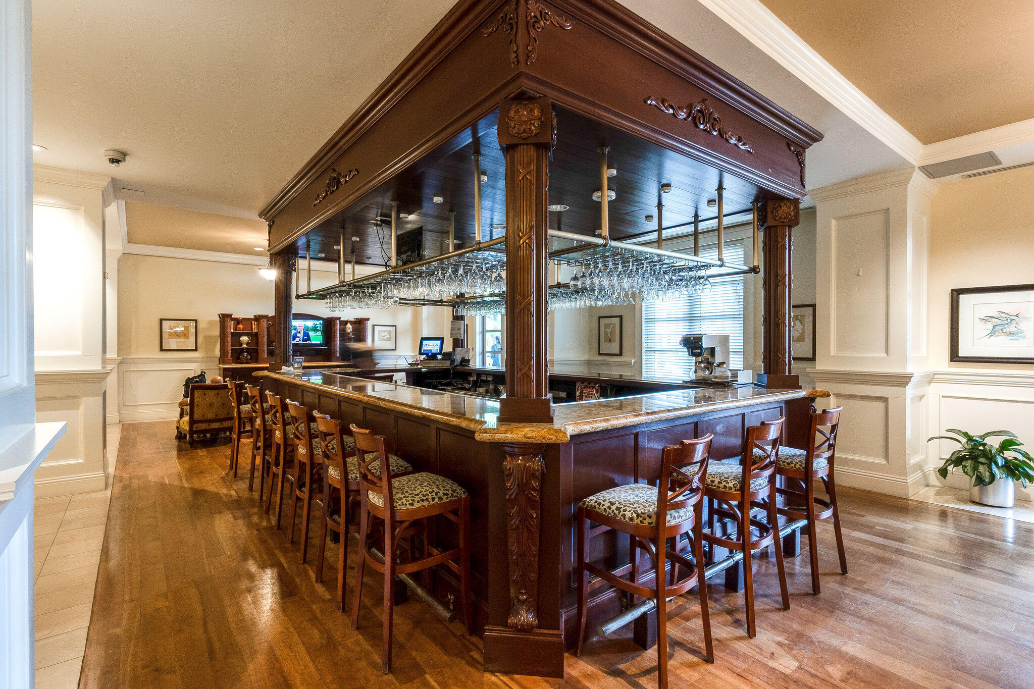 main property photo 19