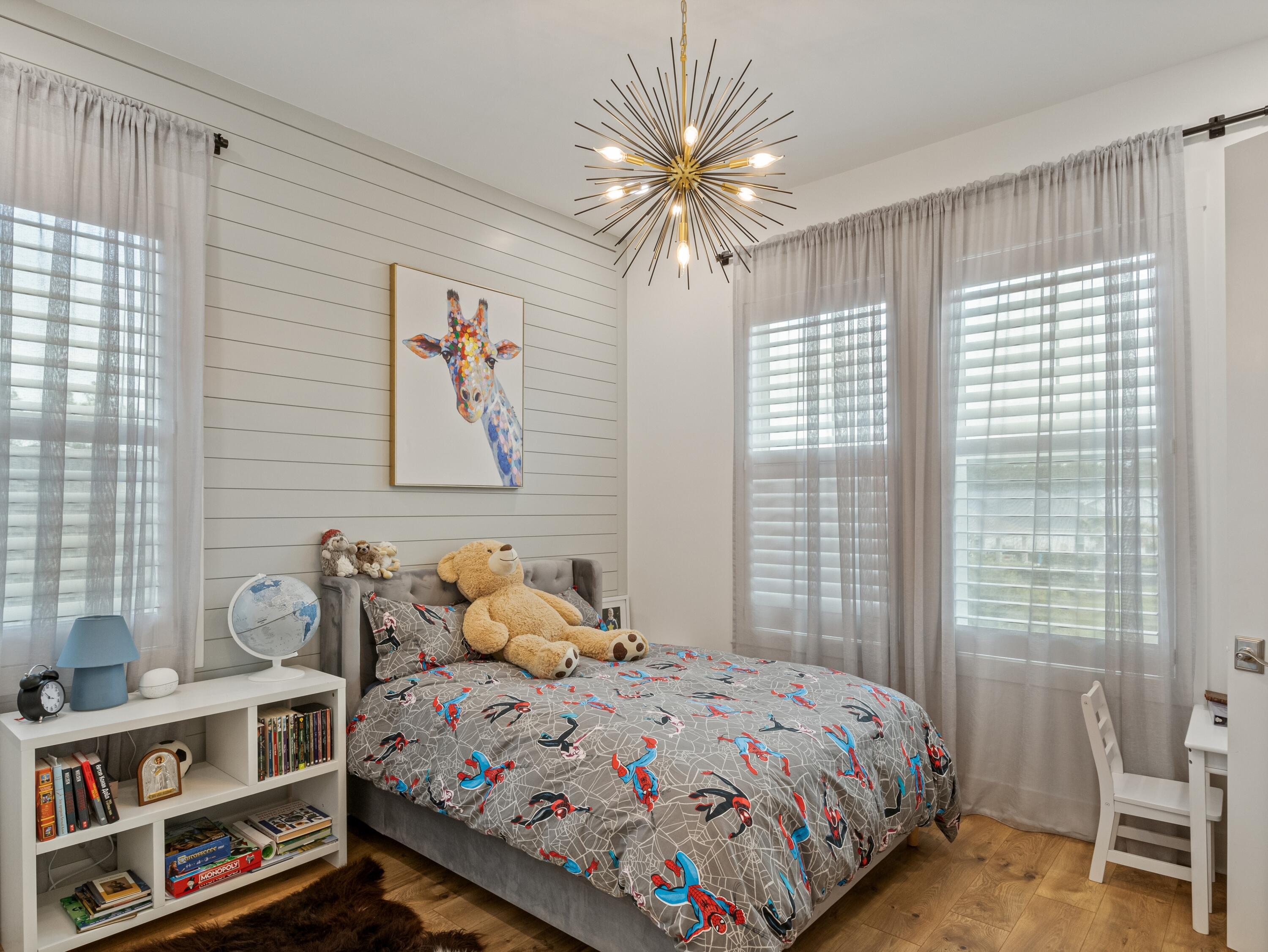 main property photo 50