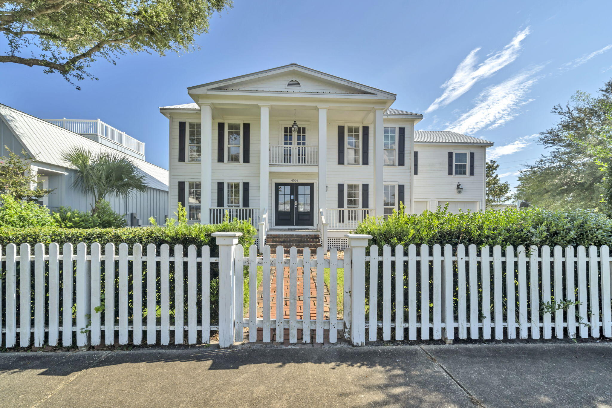 main property photo 7