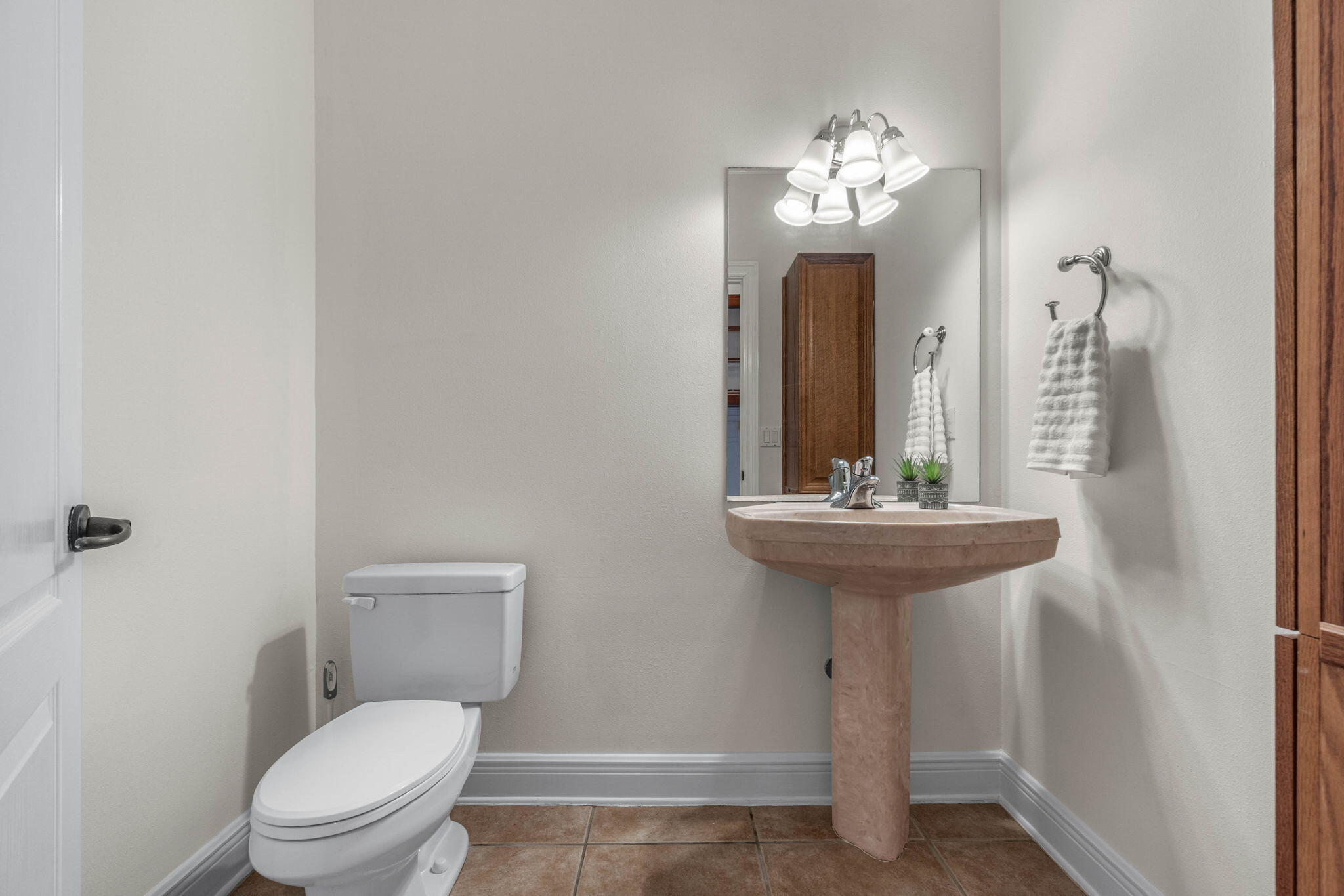 property viewer photo 16