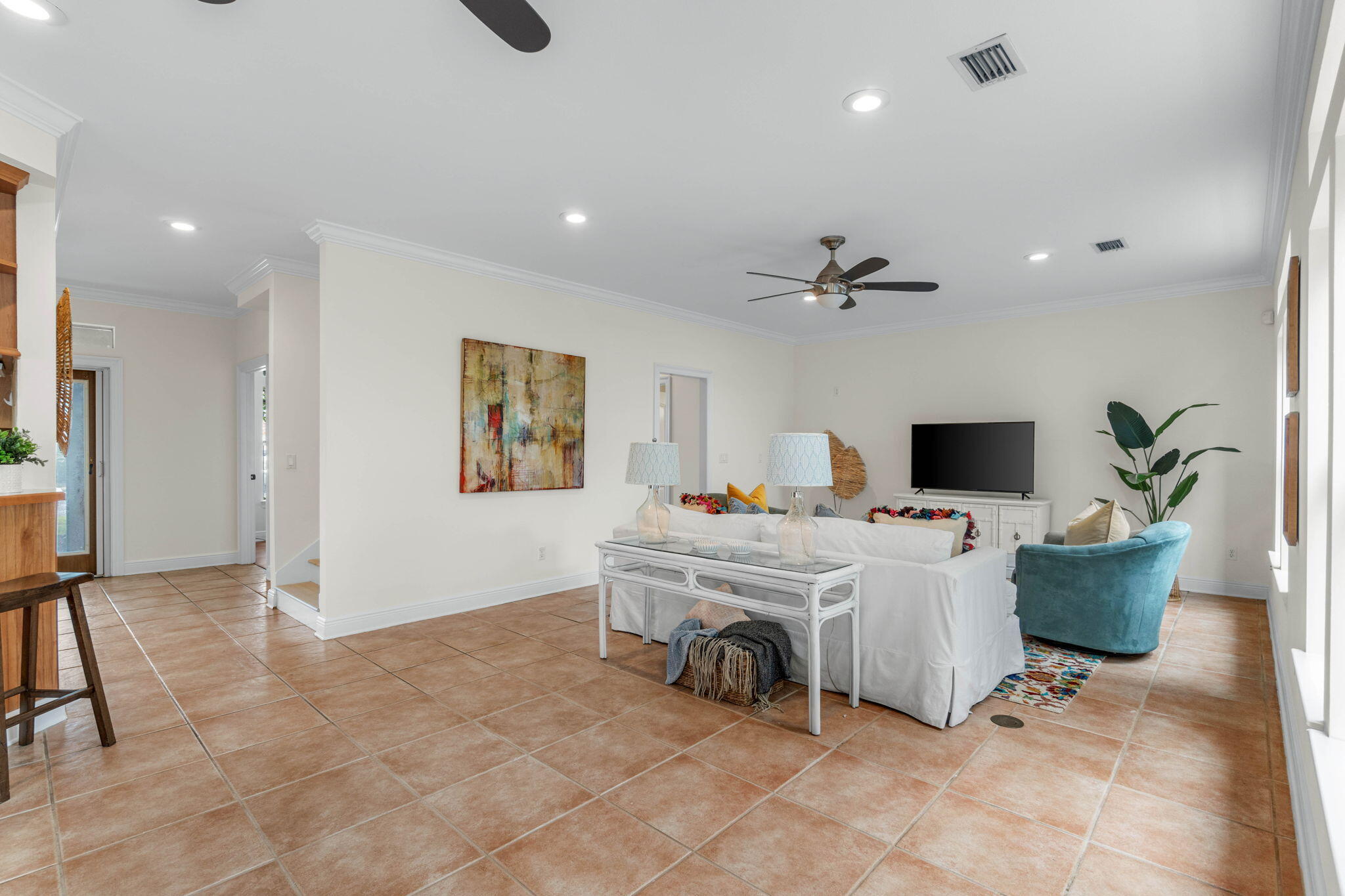 property viewer photo 6
