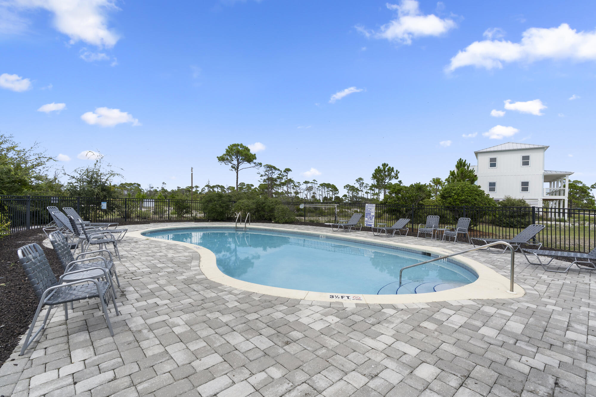 main property photo 57