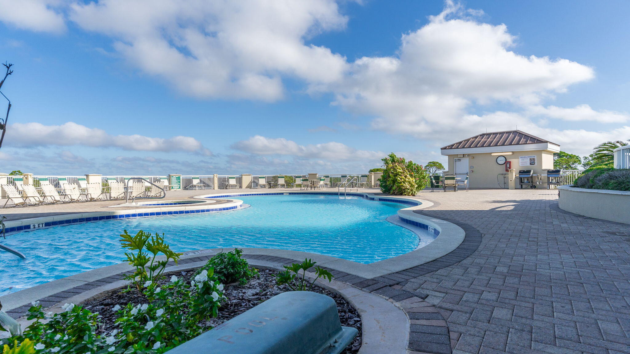 main property photo 70