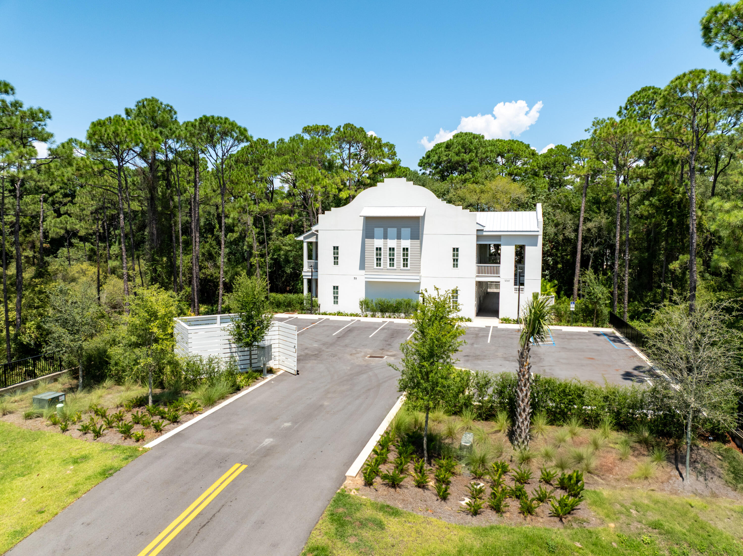 main property photo 99
