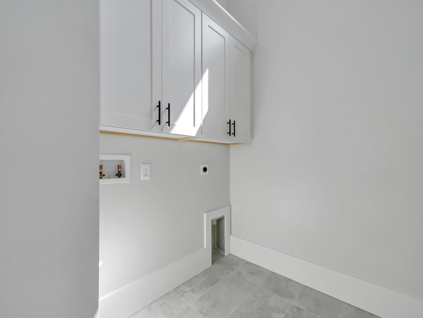 main property photo 76
