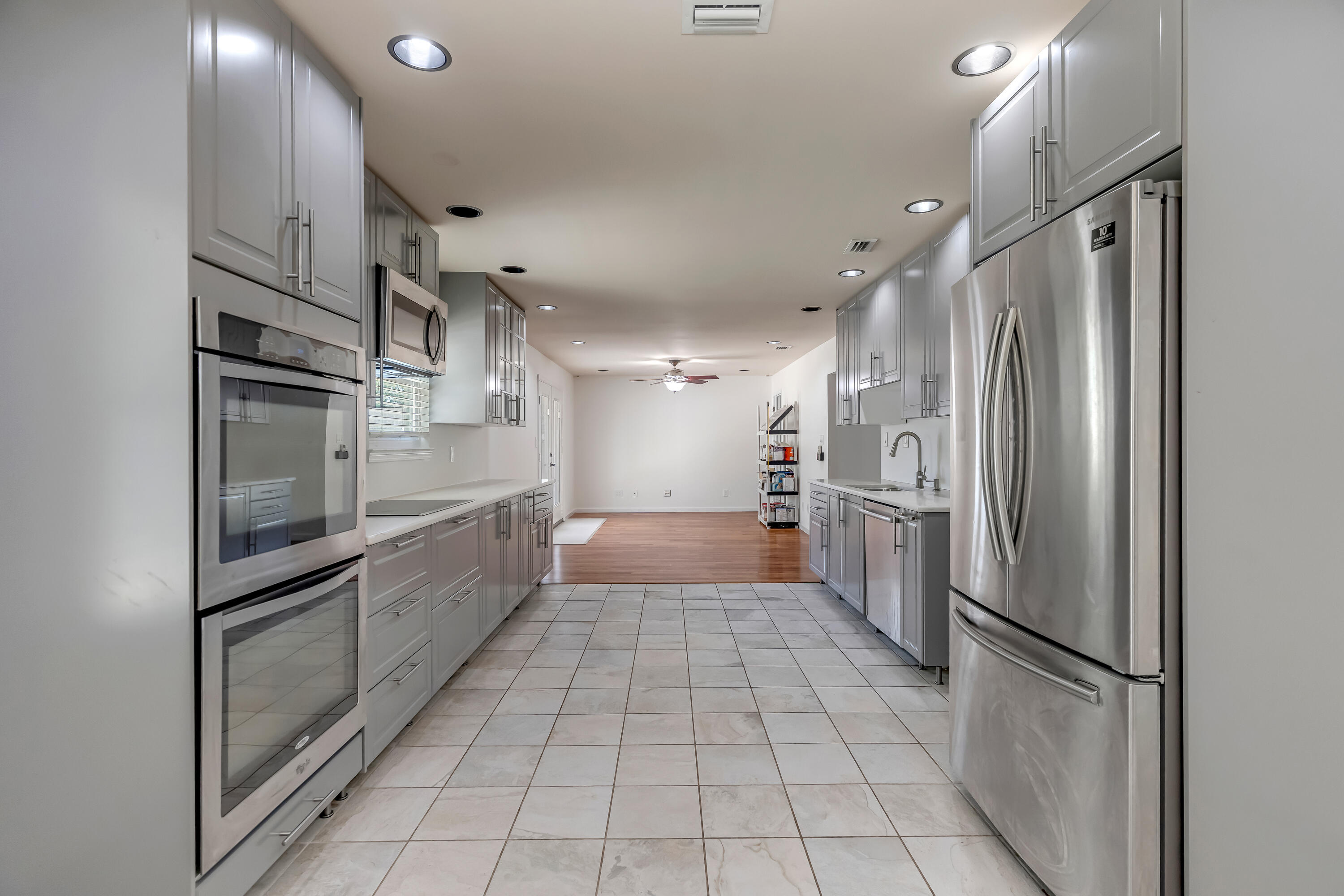 property viewer photo 14