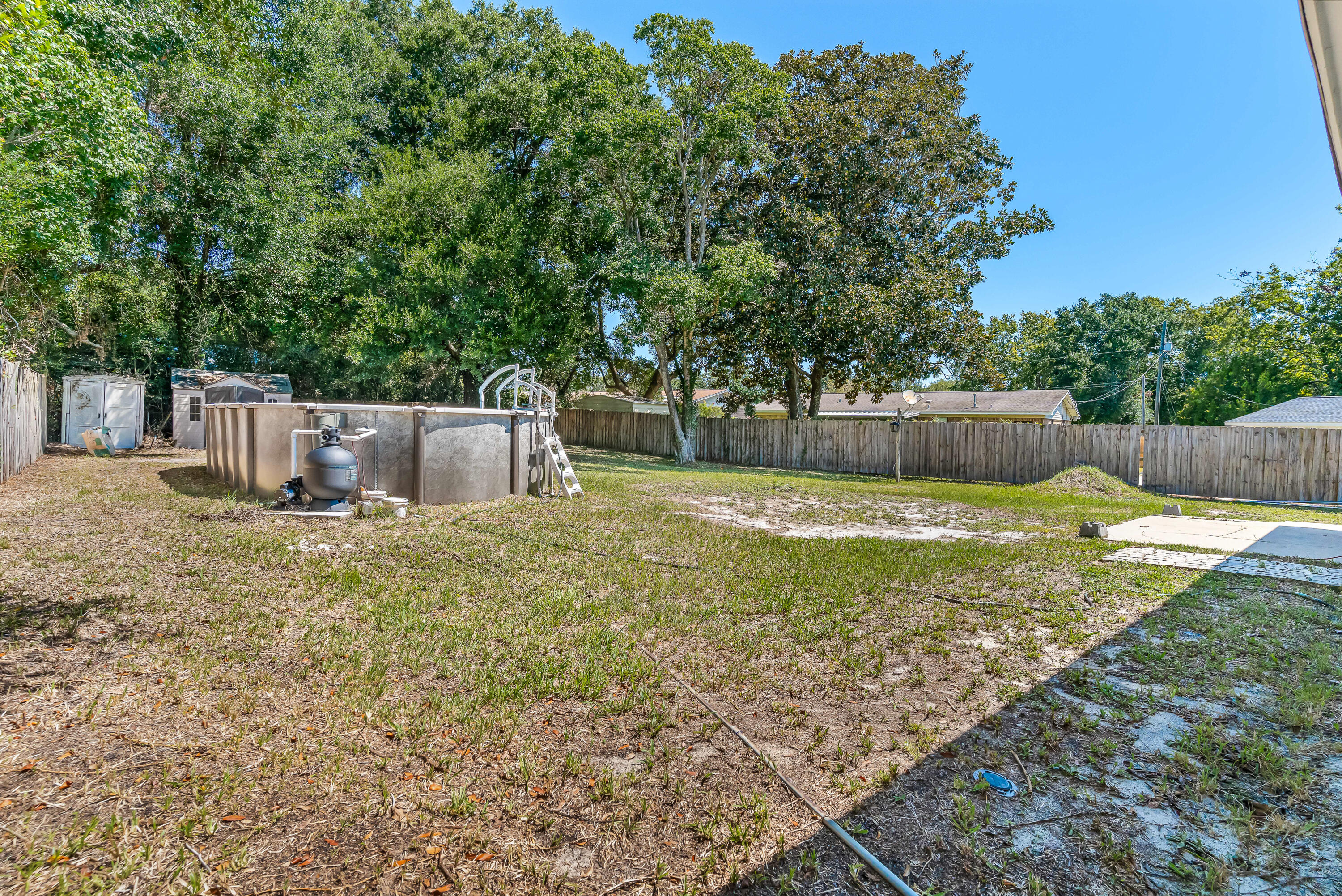 property viewer photo 40