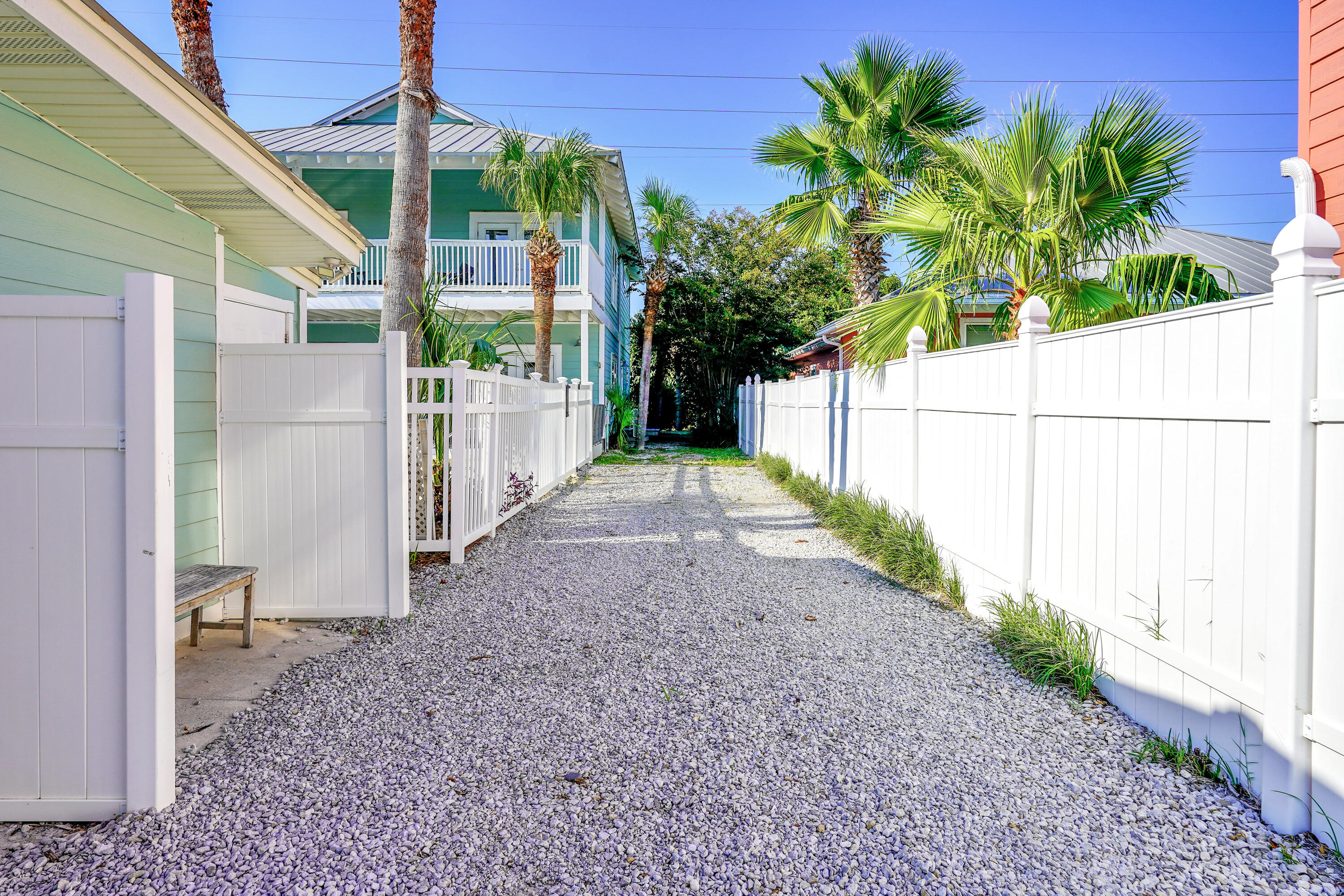 main property photo 60