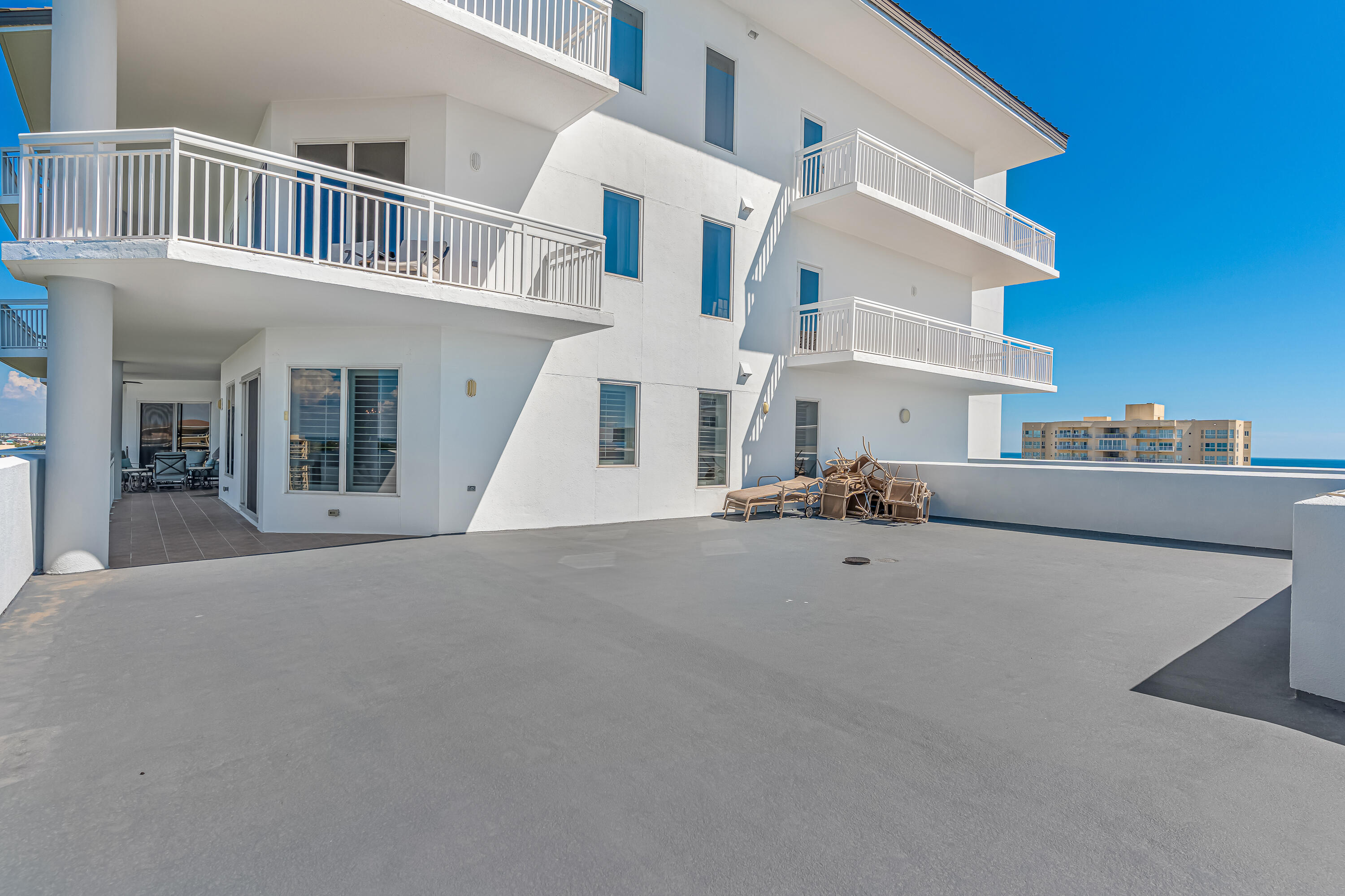 main property photo 61