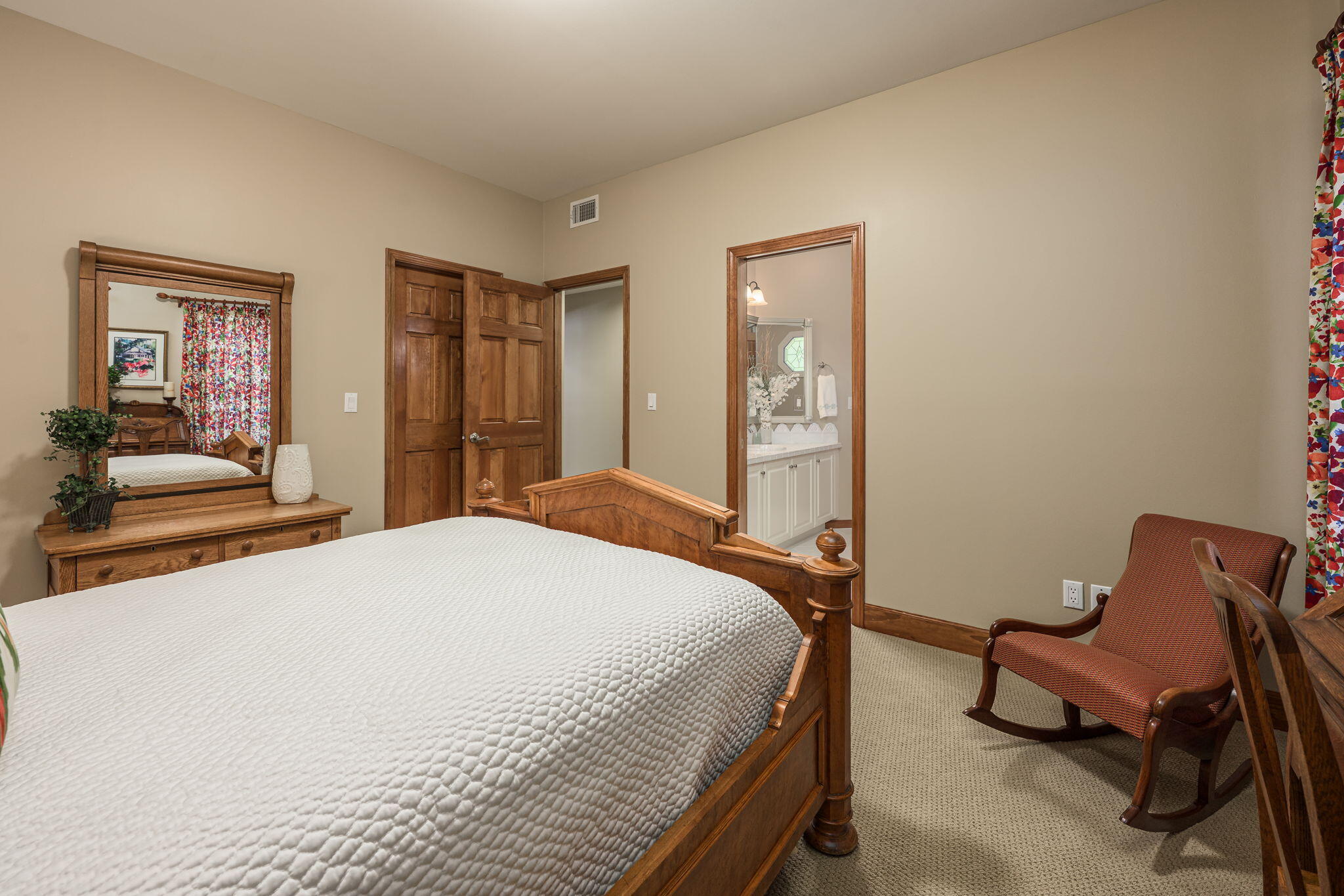 main property photo 66