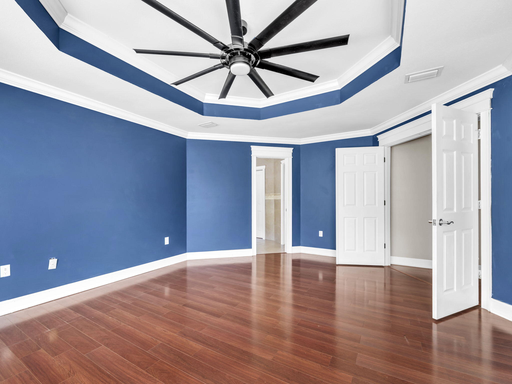 main property photo 71