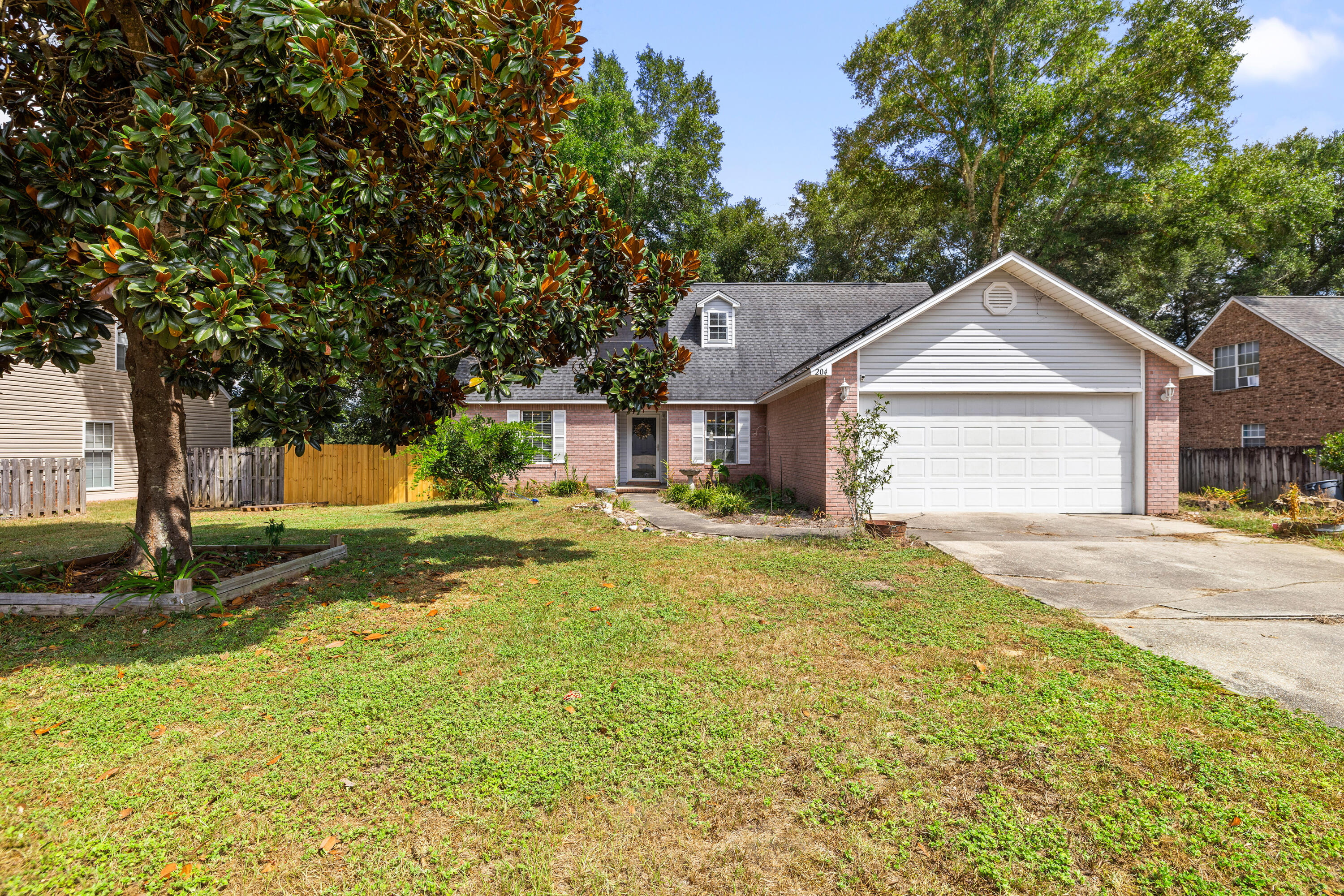 main property photo 57