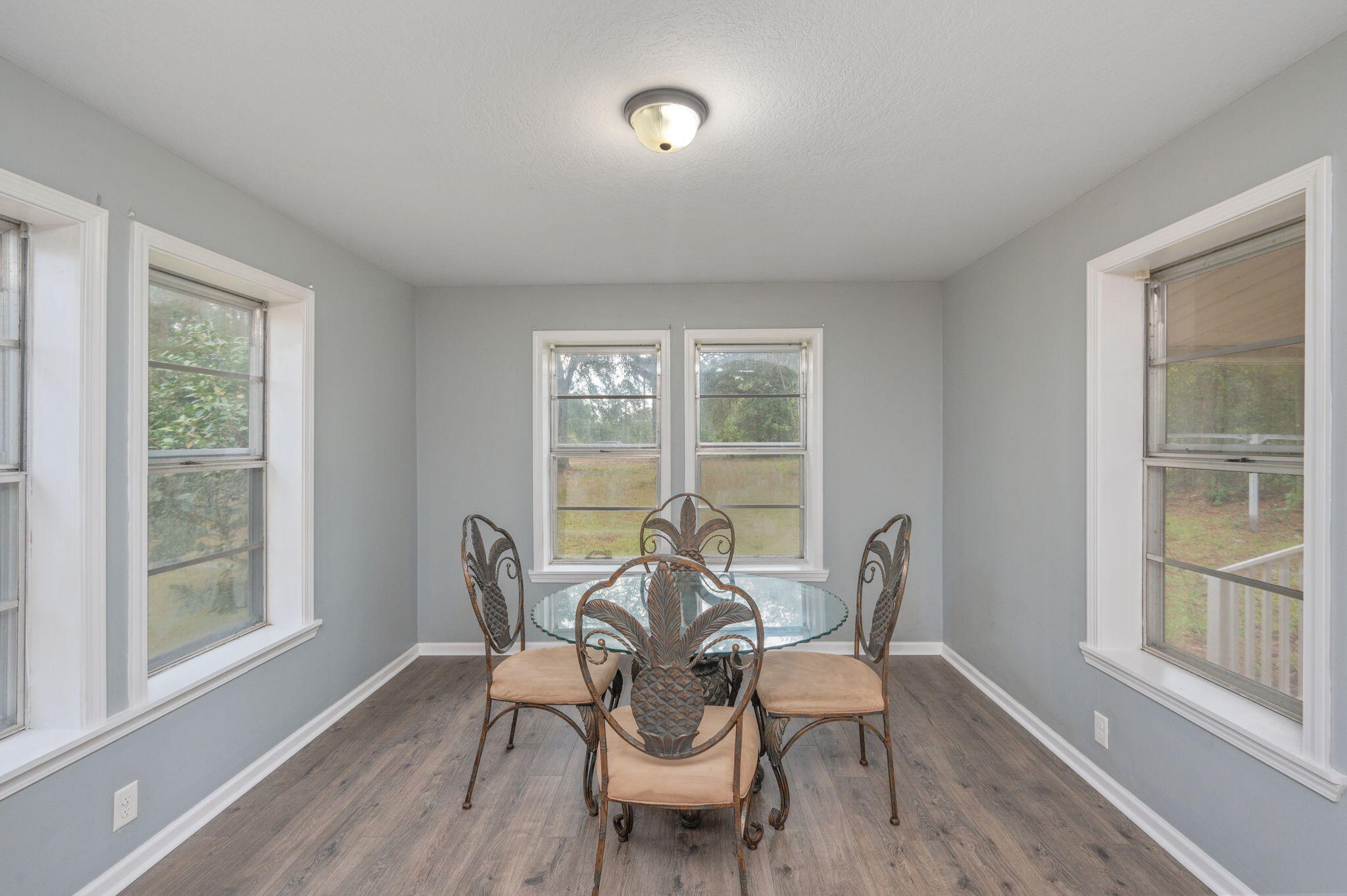 property viewer photo 14