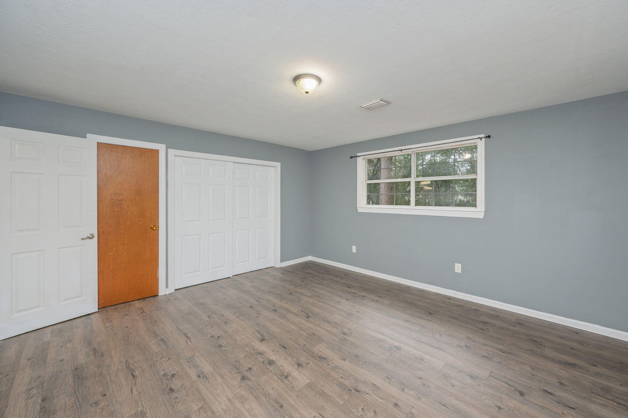 property viewer photo 20