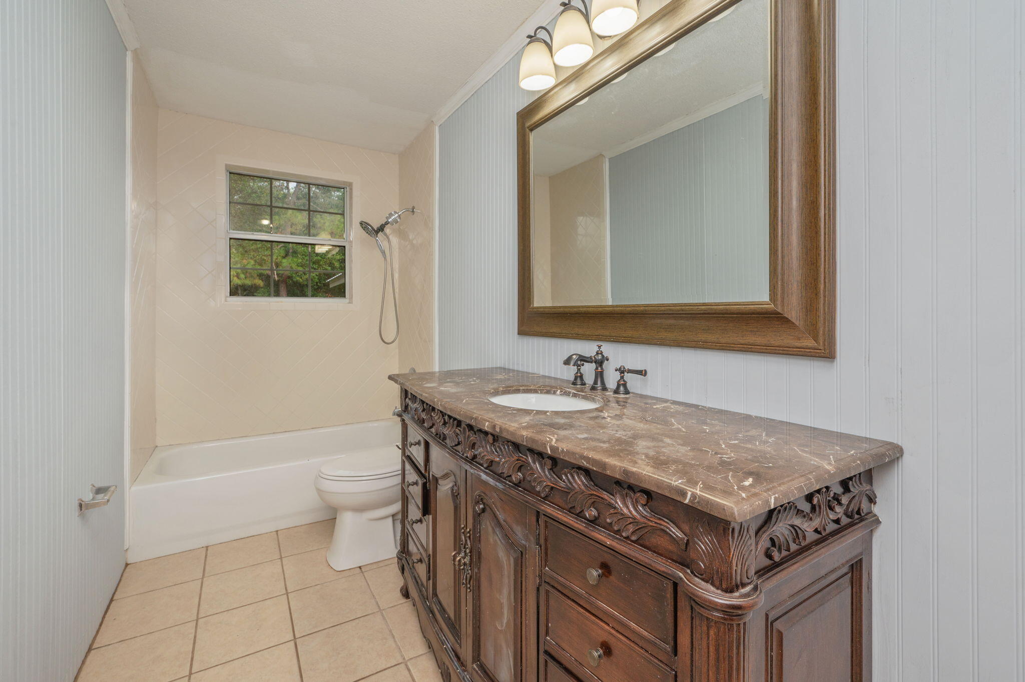 property viewer photo 24
