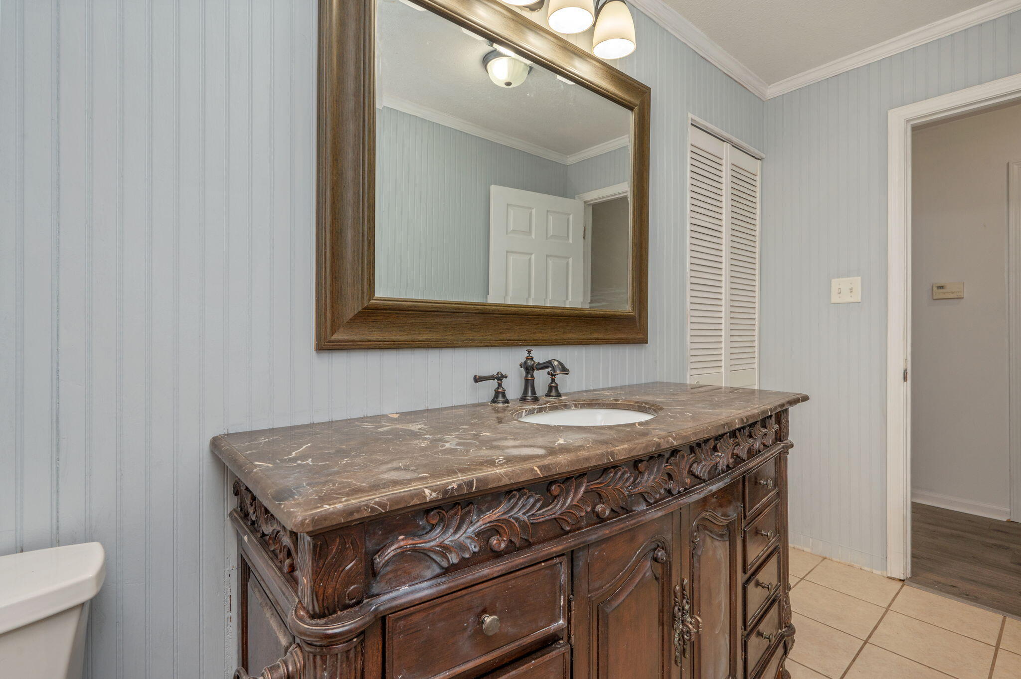 property viewer photo 26