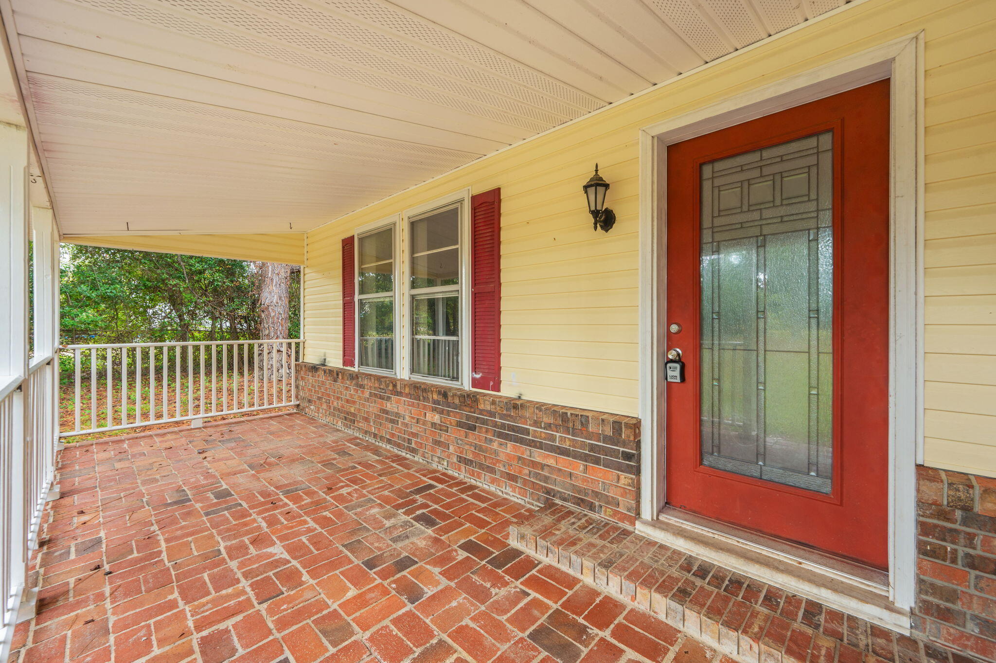 property viewer photo 3
