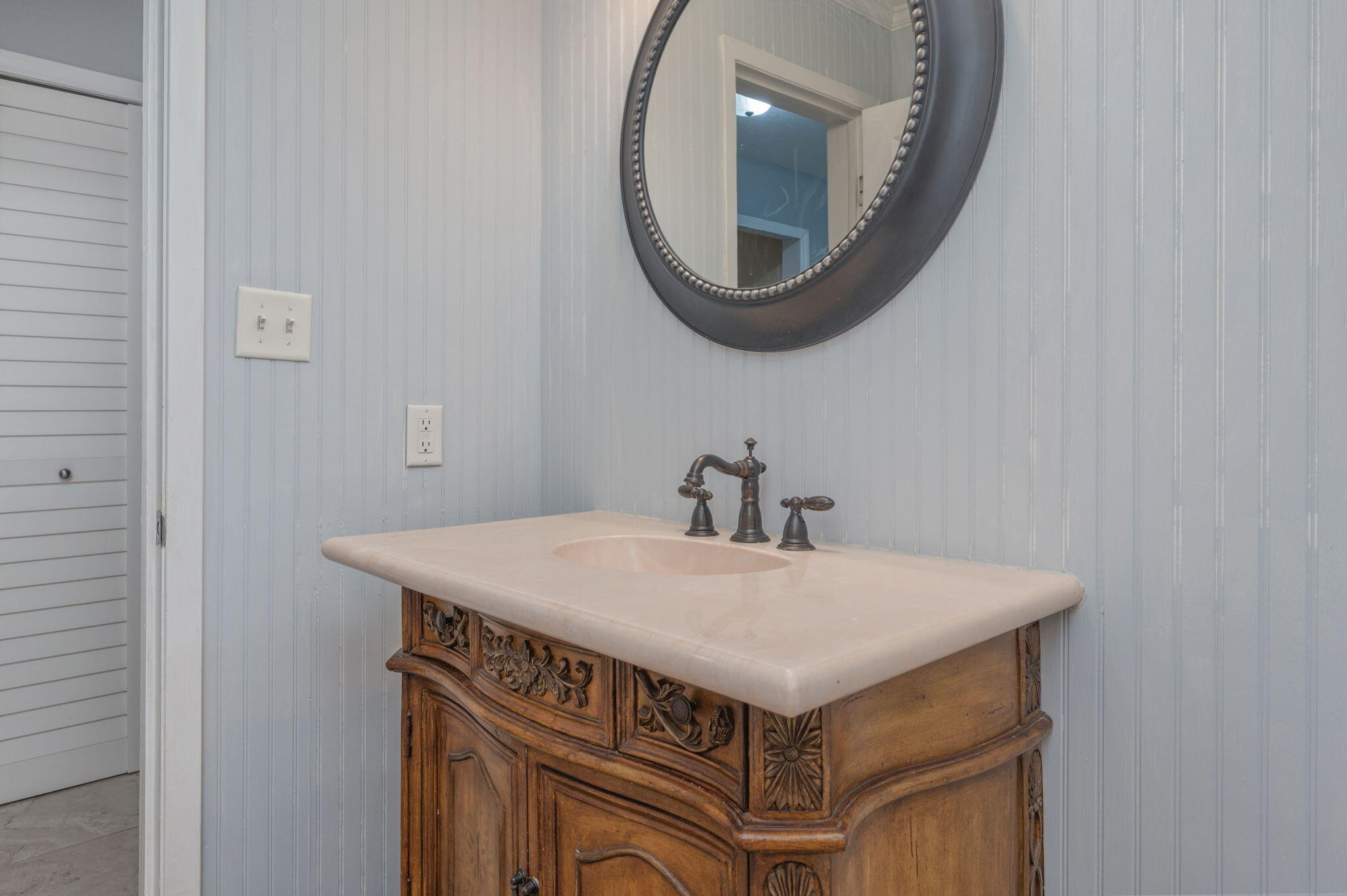 property viewer photo 31