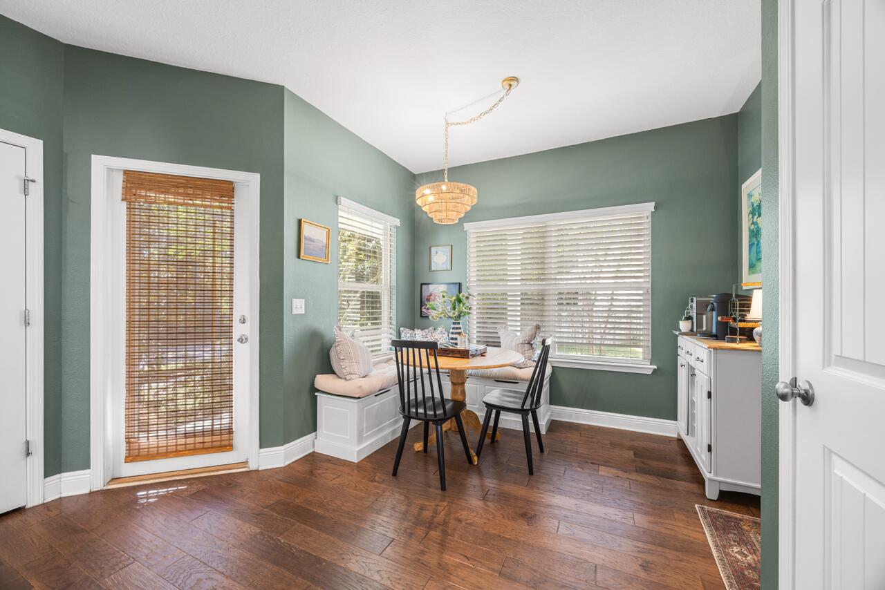 property viewer photo 23