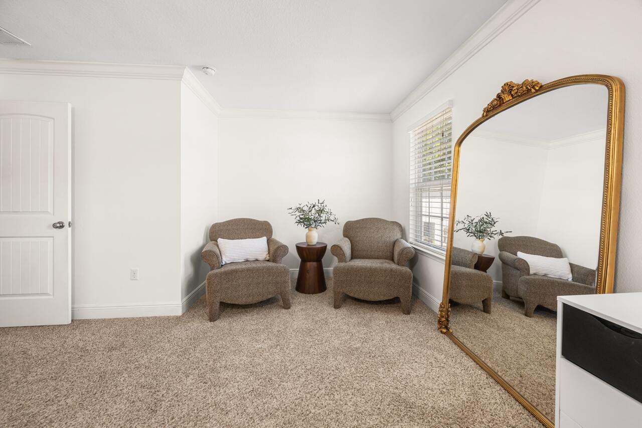 property viewer photo 28