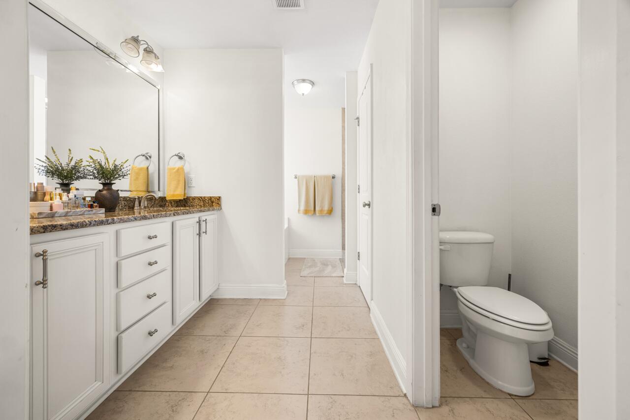 property viewer photo 30