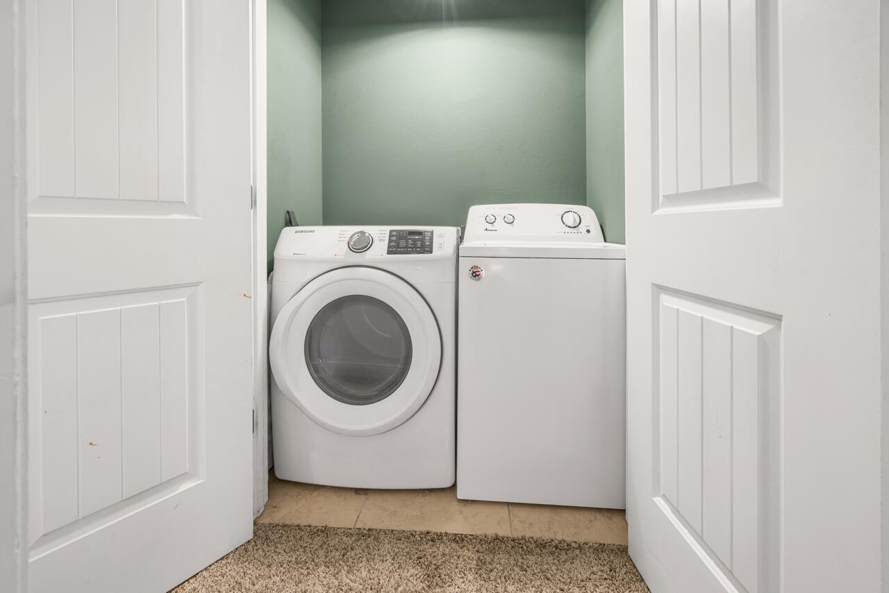 property viewer photo 41