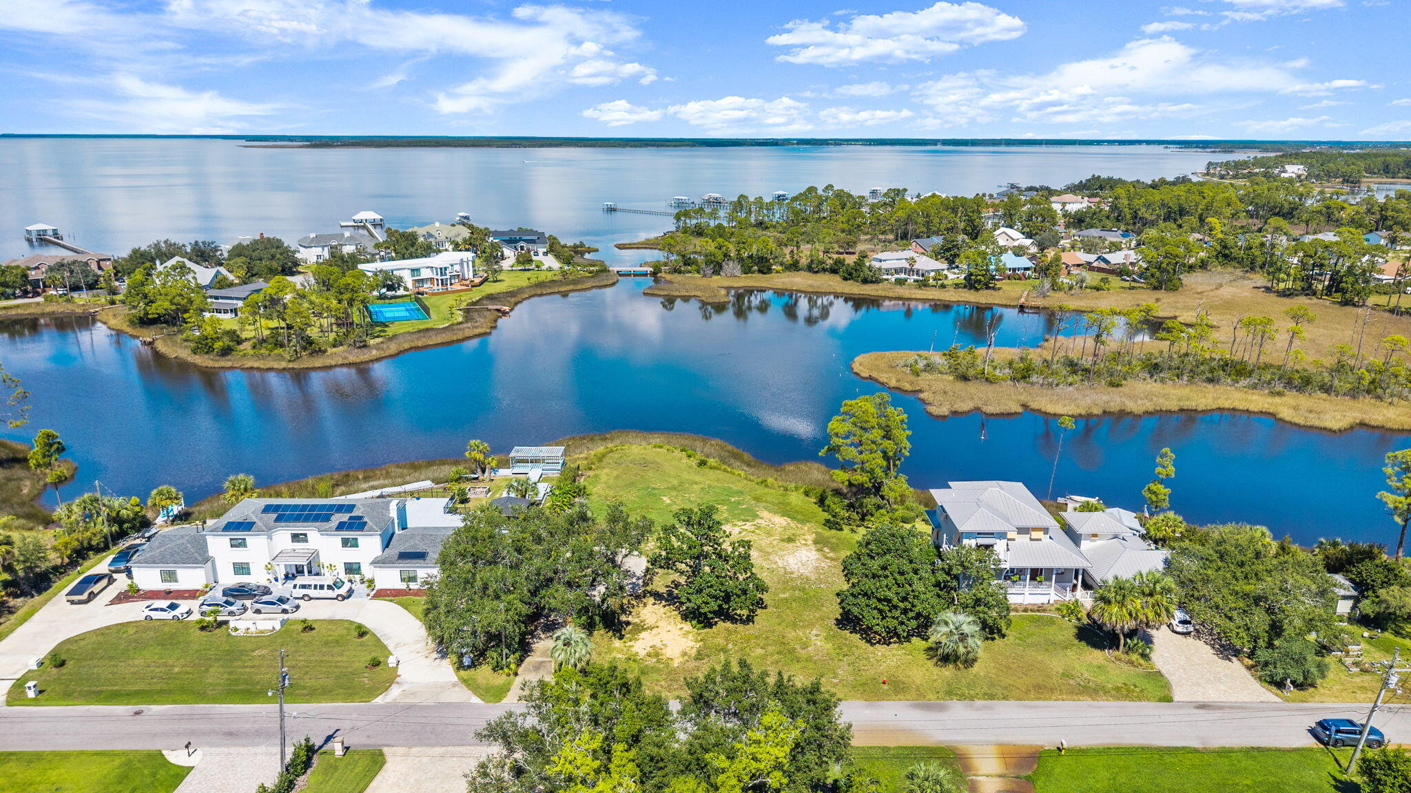 main property photo 10